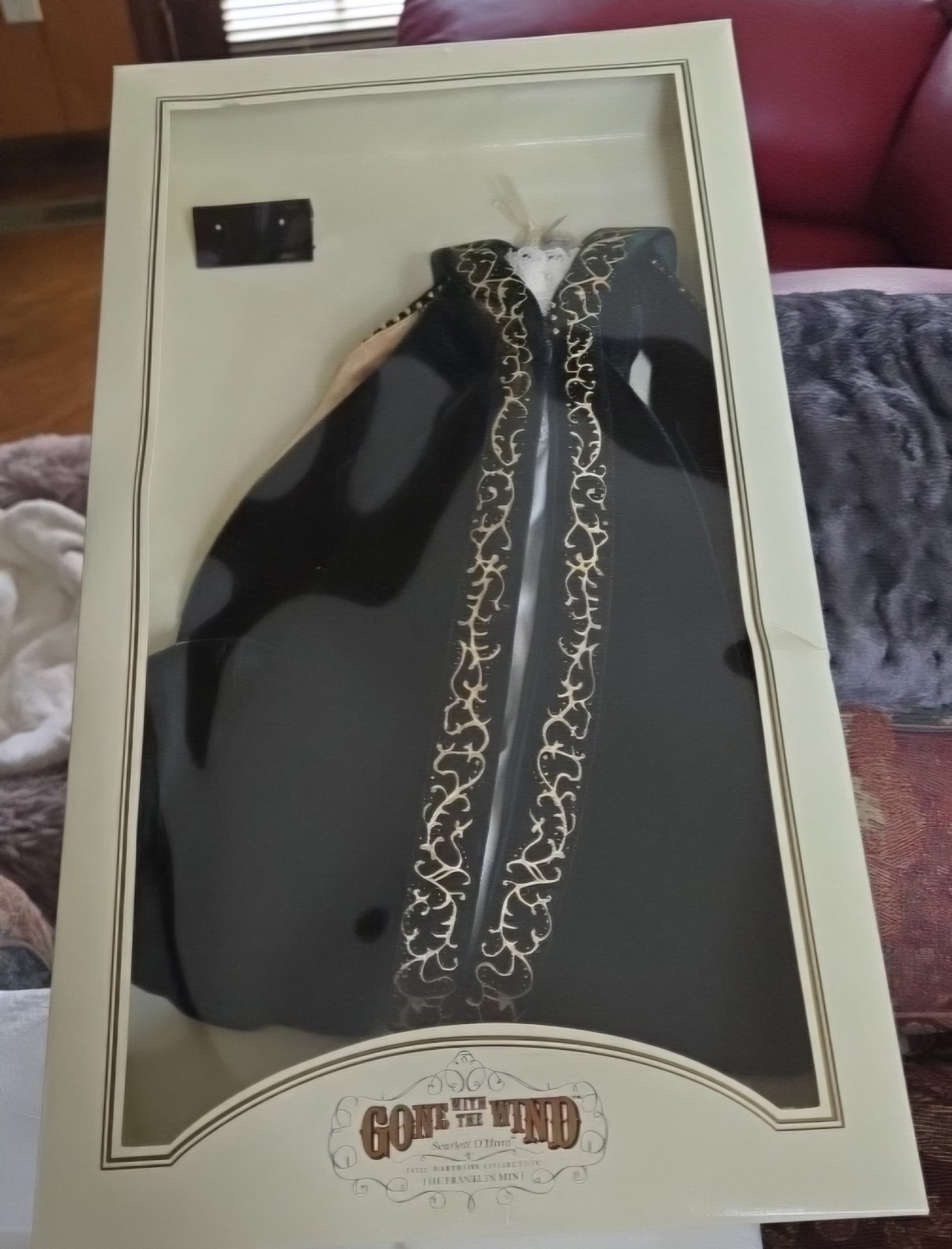 Franklin Mint Scarlett O'Hara Doll With Four Dresses