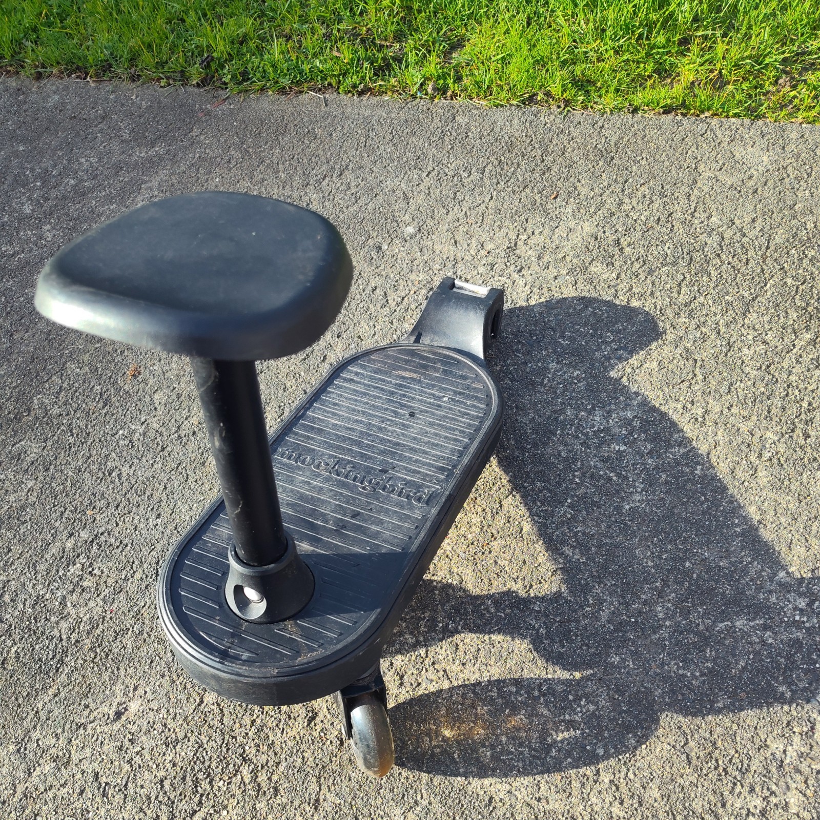 Mockingbird Skateboard Attachment With Seat And Attachment Hub