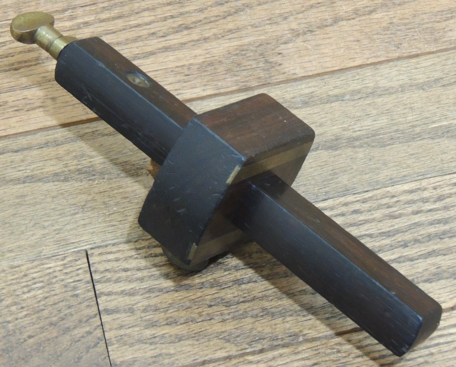 UNMARKED ROSEWOOD/BRASS MORTISE GAUGE-ANTIQUE HAND TOOL-MARKING