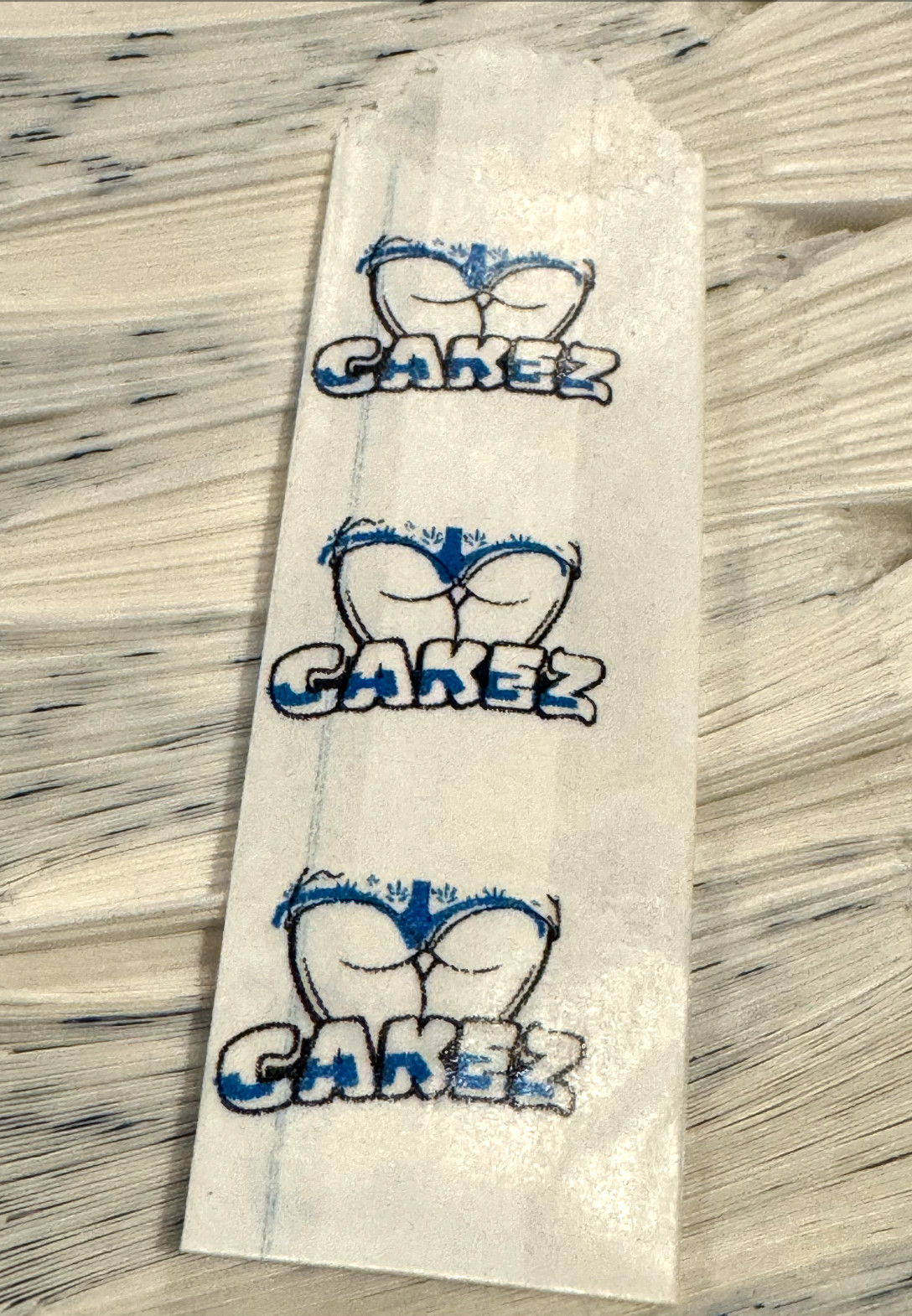 24mm Vellum Glassine Stamp Wax 600 Paper Bags *RARE* (24mm x 76mm) CAKEZ