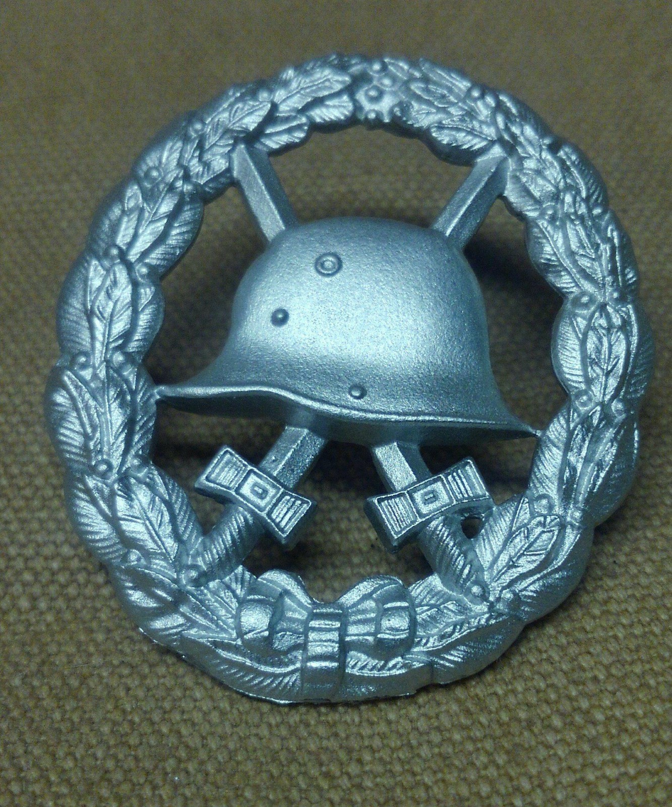 WWI German Wound Badge 2nd Class Variation #2