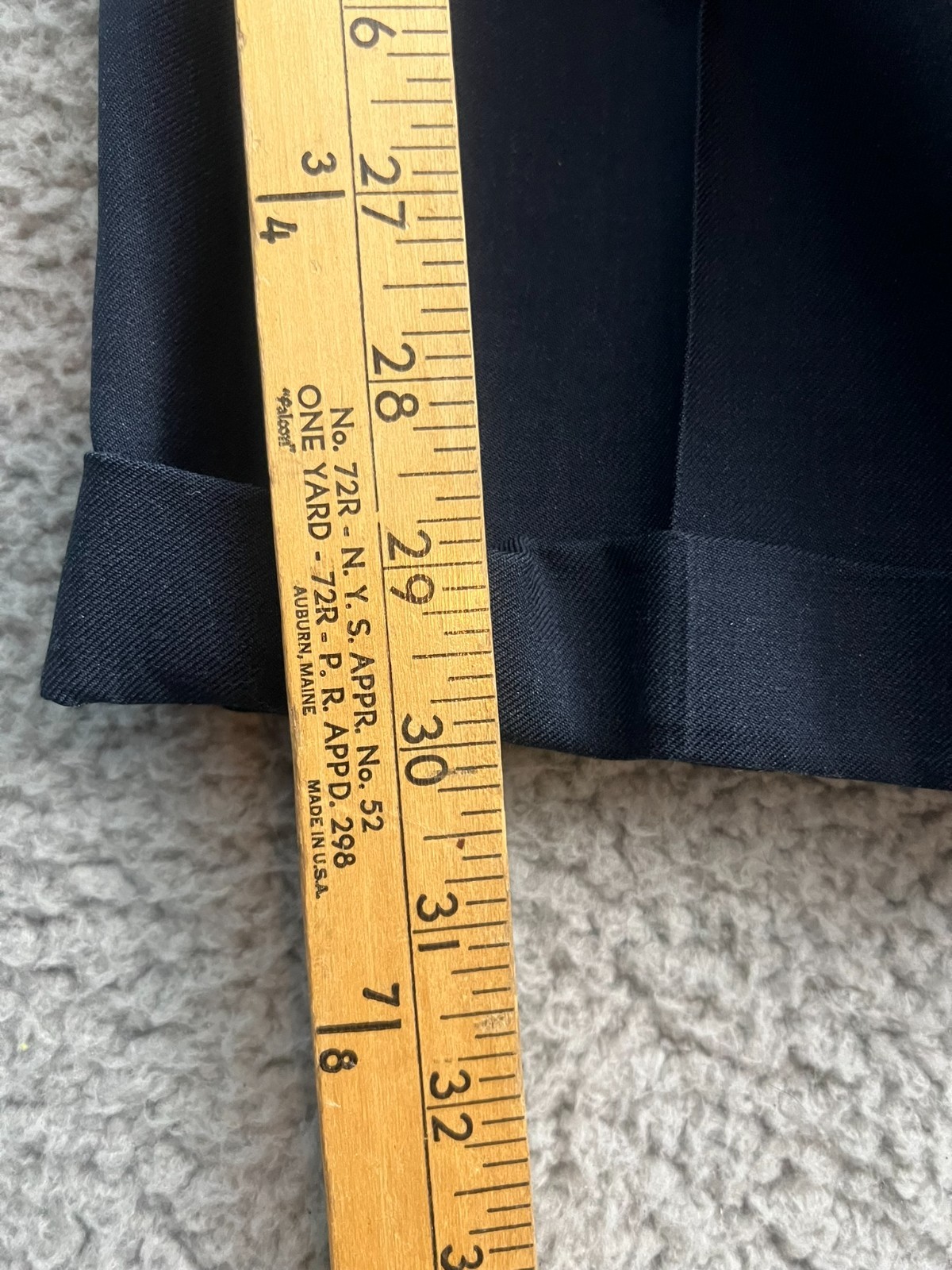 Vintage L.L. Bean Pants Men's 32W (Fits 32x30) Blue Wool Pleated Casual Preppy