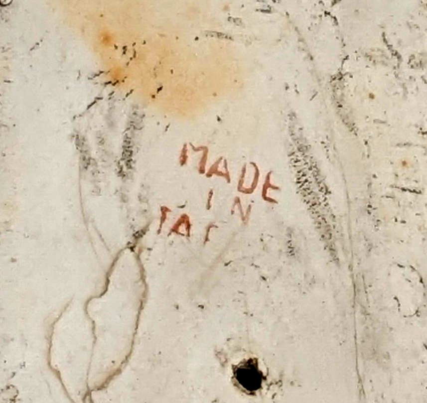 Kutani Japanese Ceramic Sleeping Cat Figurine Black & White