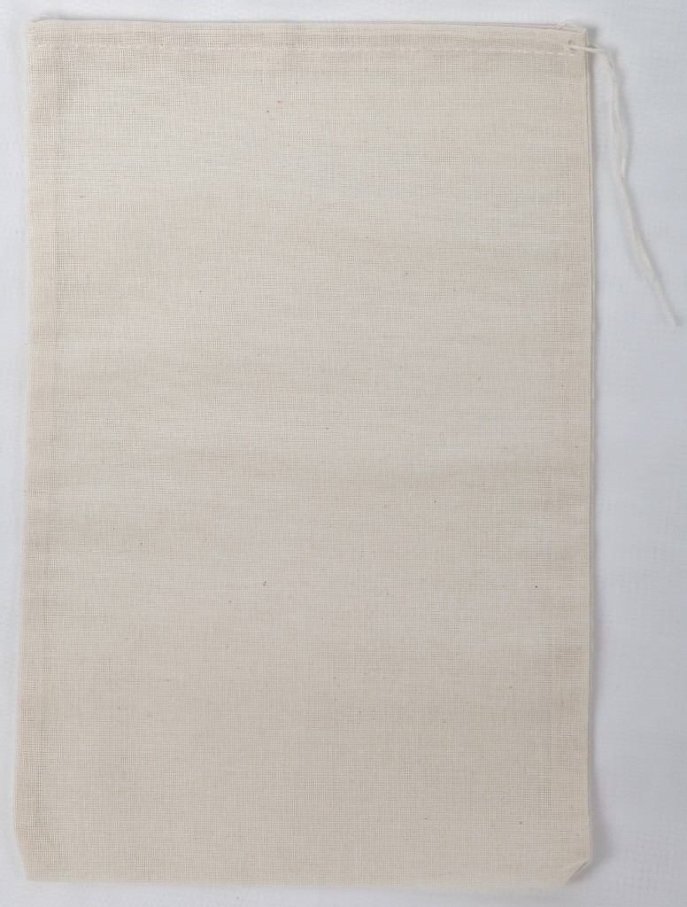 Made in the USA 8x12 inch (20x30 cm) Muslin Drawstring Bags
