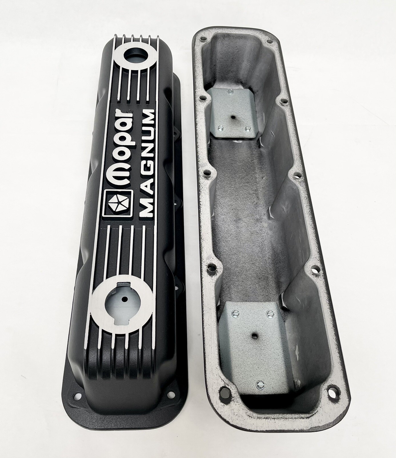 NOS Mopar MAGNUM Black Finned Valve Cover Set, 5.2L / 5.9L V8