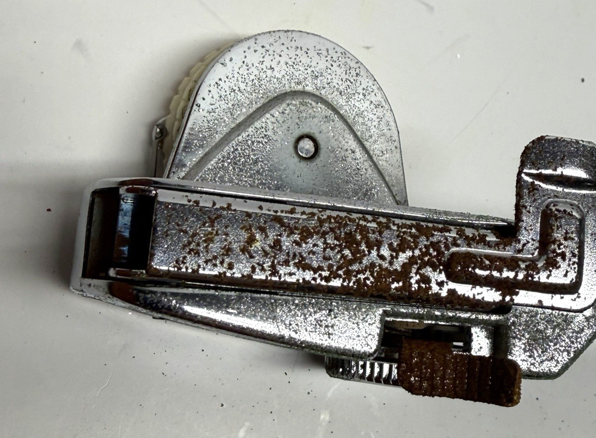 VINTAGE Dymo M-5 Tapewriter Manual Embossing Label Maker Case & Storage Tray