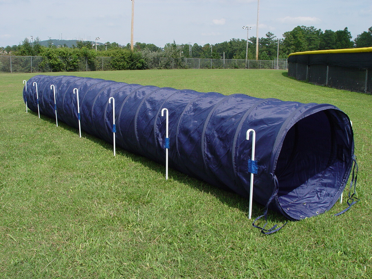 Dog Agility Tunnel with Stakes (18' long, 8 J-Metal Stakes, Navy Blue)