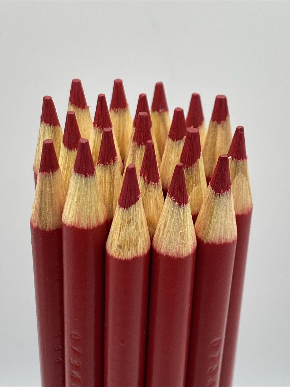 (20) Crayola Colored Pencils  (red) BULK