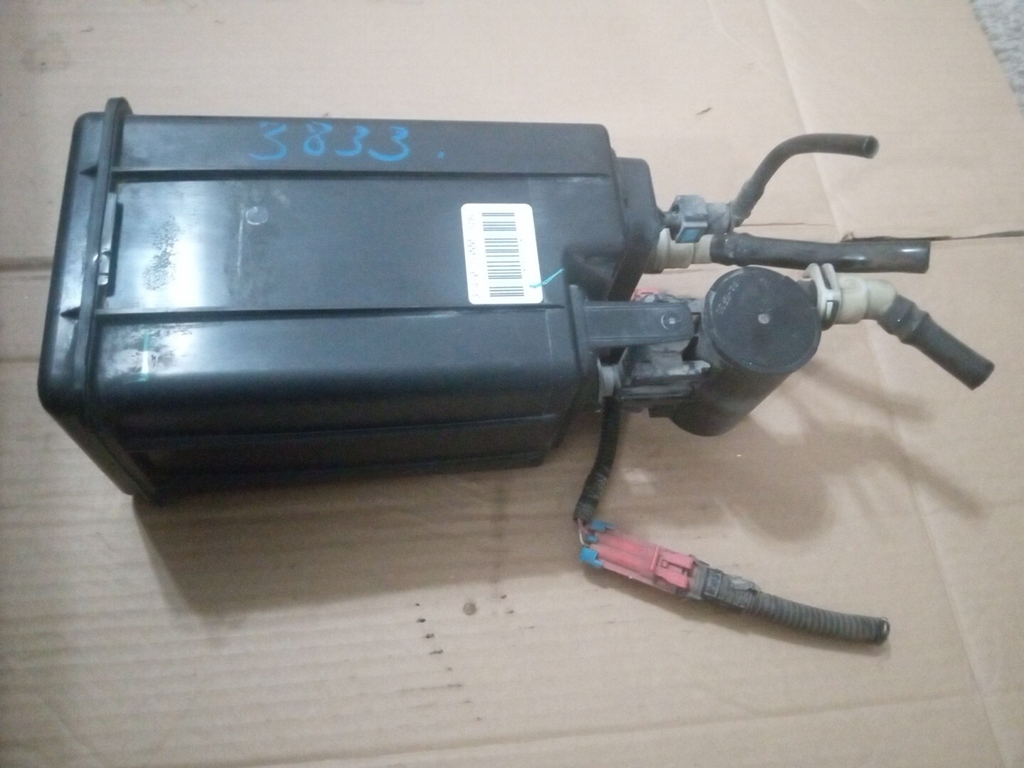 2010-2012 HYUNDAI SANTA FE, 2011-13 KIA SERENTO FUEL VAPOR EMISSIONS 31410-1U000