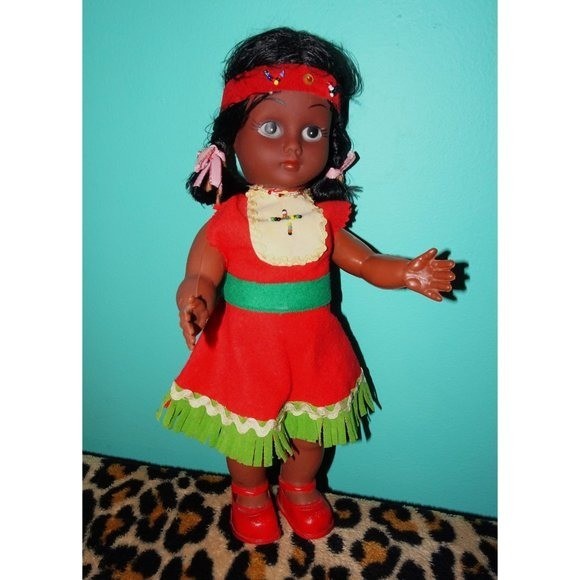 Vintage Indian Girl Doll retro Native American Souvenir