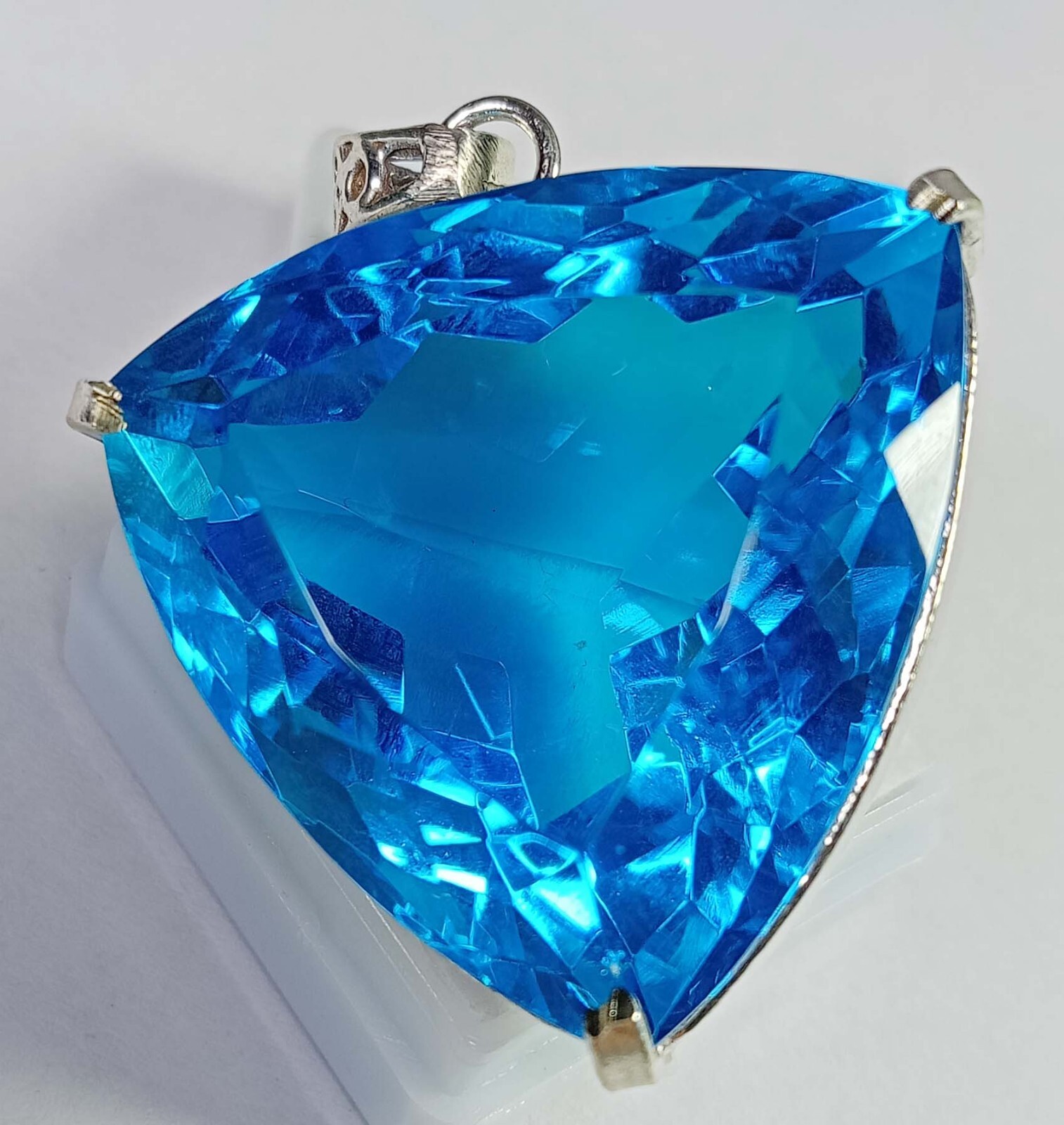 Trillion Cut 122.40 Ct Blue Topaz Pendant Natural Gemstone EGL Certified PD038