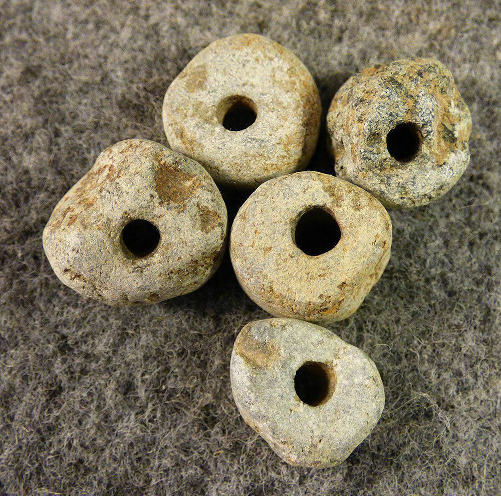 (5) Pre-1600 Cherokee Indian Drilled Stone Trade Beads Ancient Beads Nice Patina