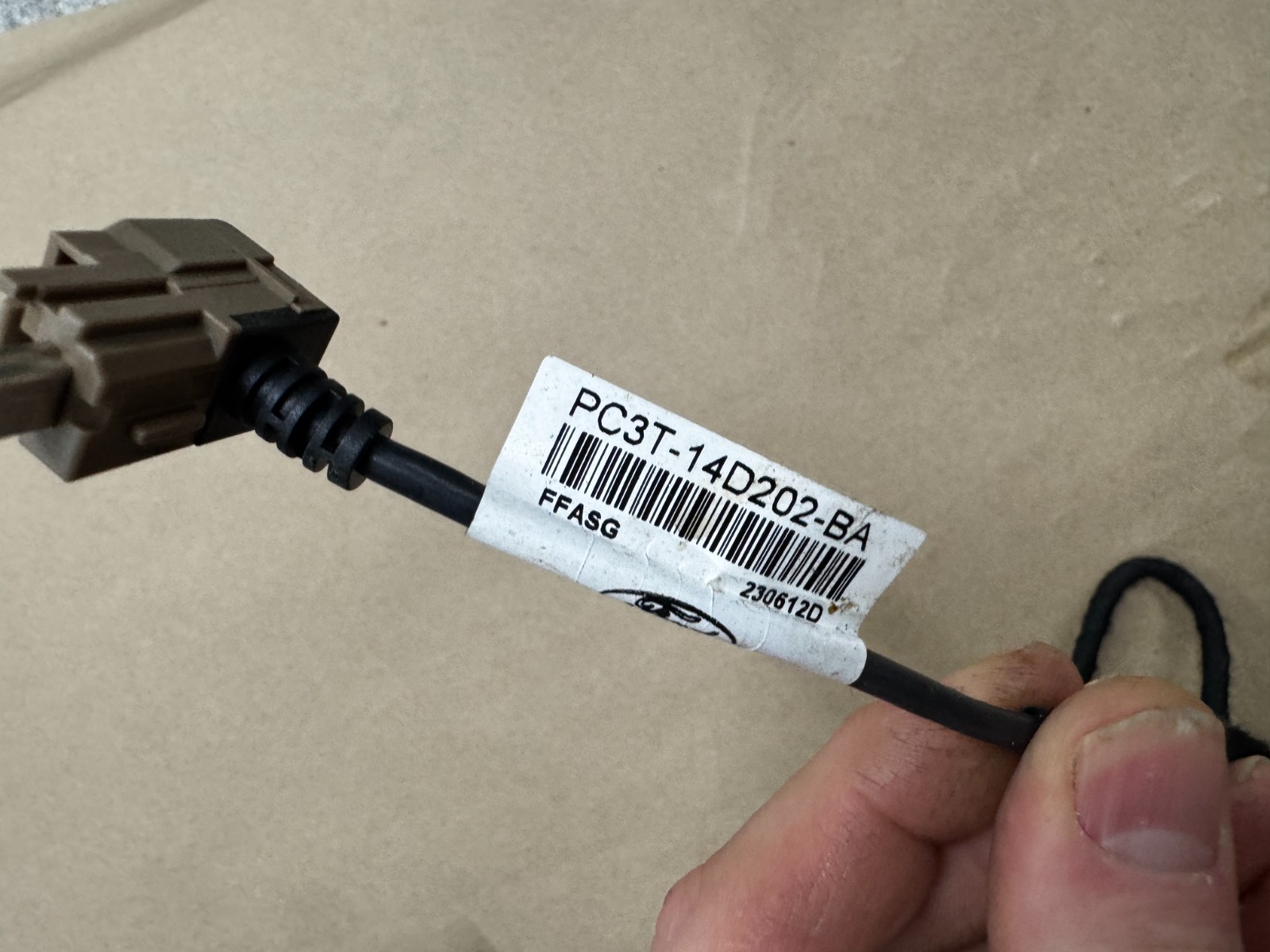 2023-2026 Ford F-250 F-350 Console Charging Pad Station Charger OEM