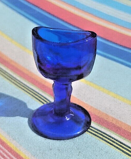 John Bull Vintage Style Cobalt Blue Glass Eye Wash Bath Cup  2 3/4"