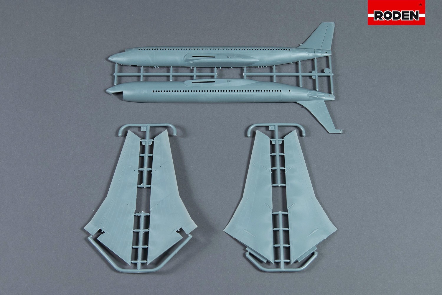 1/144 RODEN 338 338 Boeing 707-321 Aircraft PANAM & AA liveries