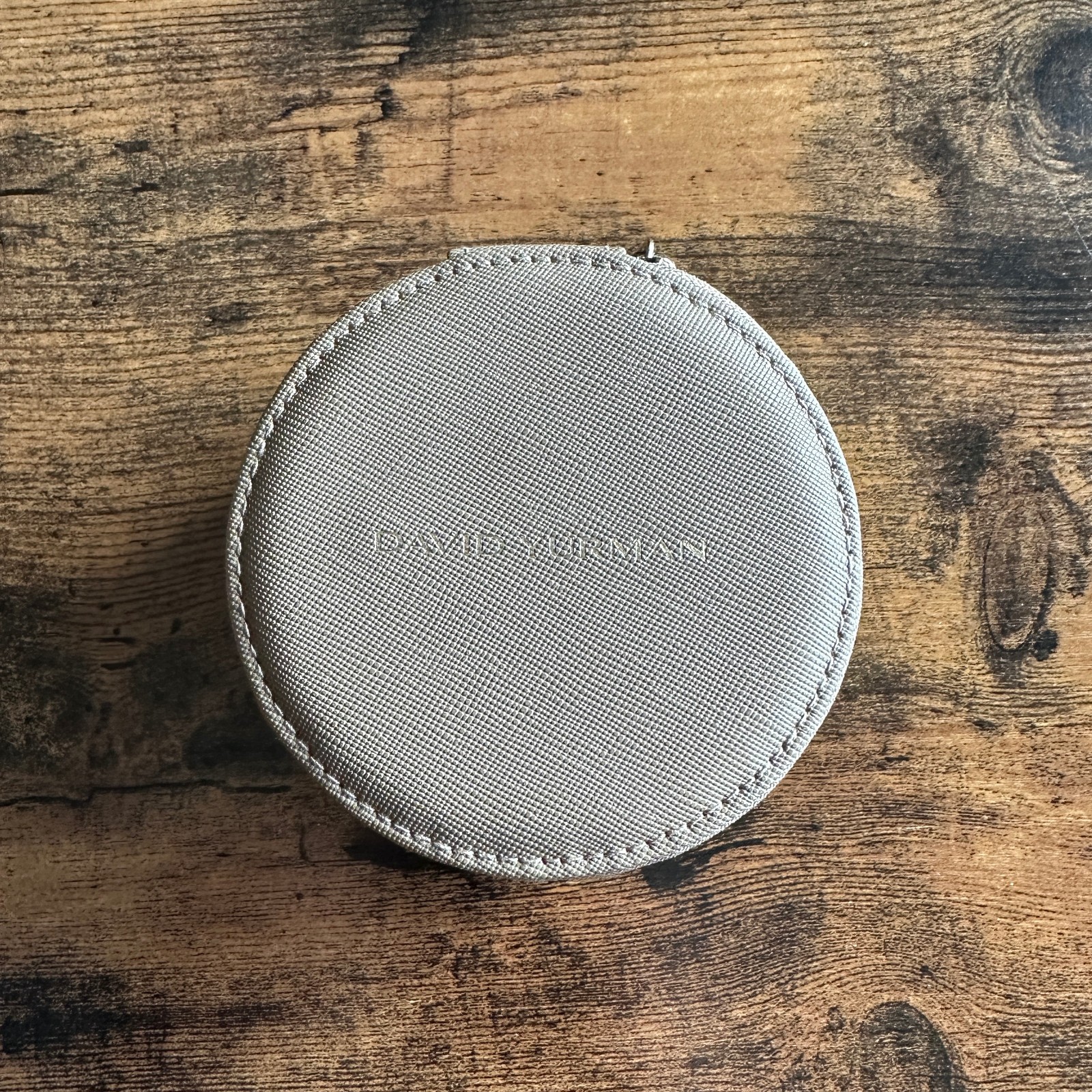 NEW IN BOX David Yurman Tan Leather Round Jewelry Organizer RARE - FREE SHIPPING