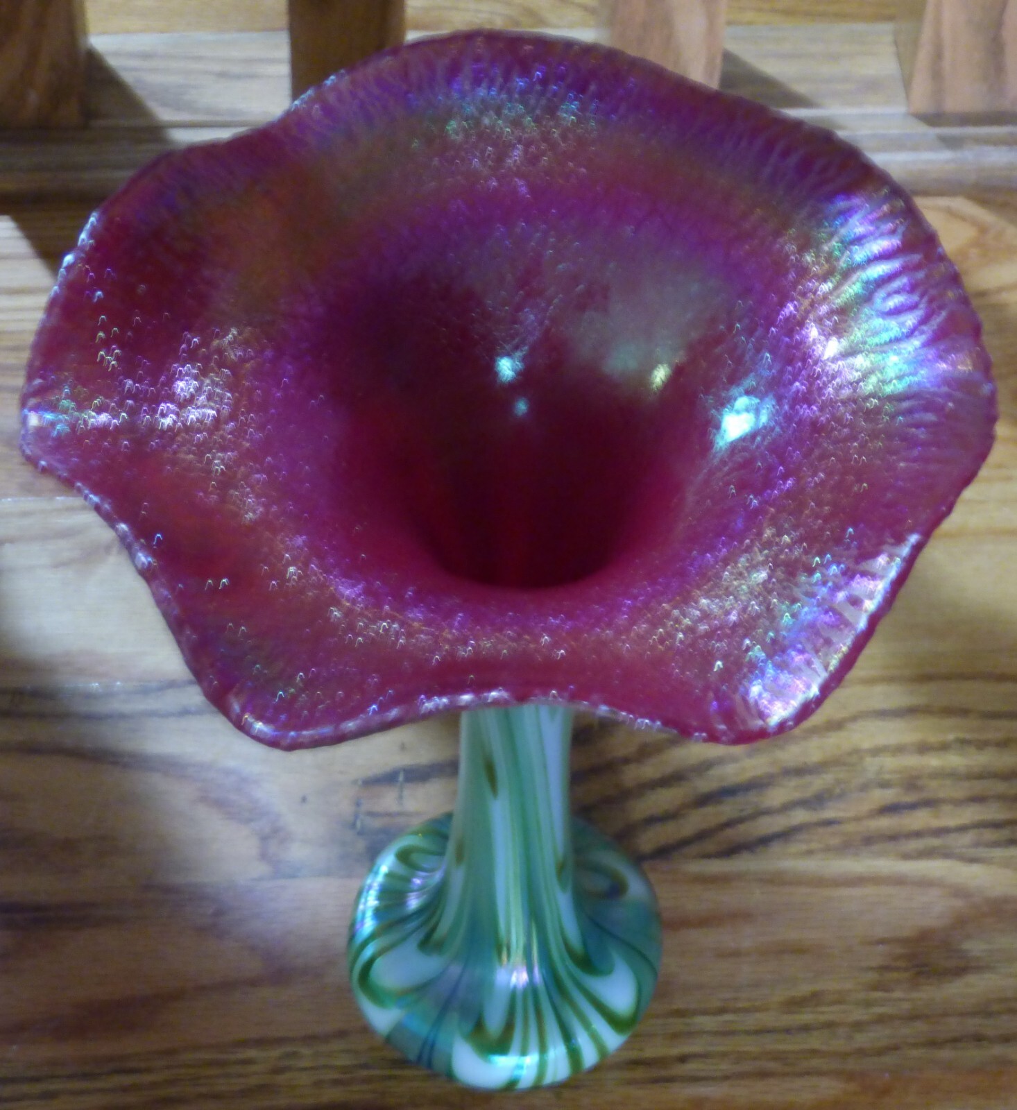 Charles Lotton Aventurine Art Glass Vase 2009 White/Green Pulled Feather 12 1/4"