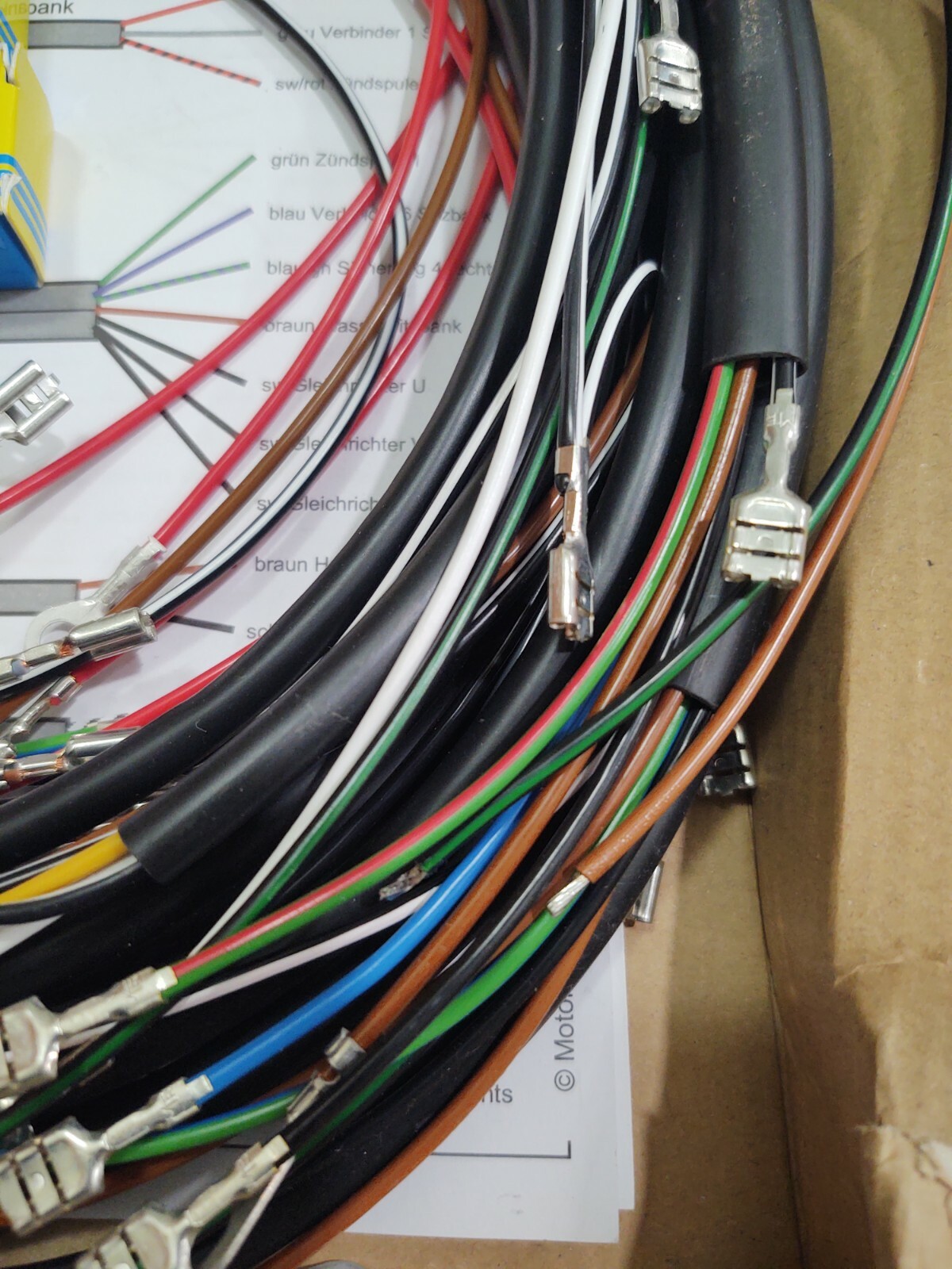 MZTS 250 ETZ 250, INSTALLACION ELECTRICA CON REGLETAS Y CAJA DE FUSIBLES