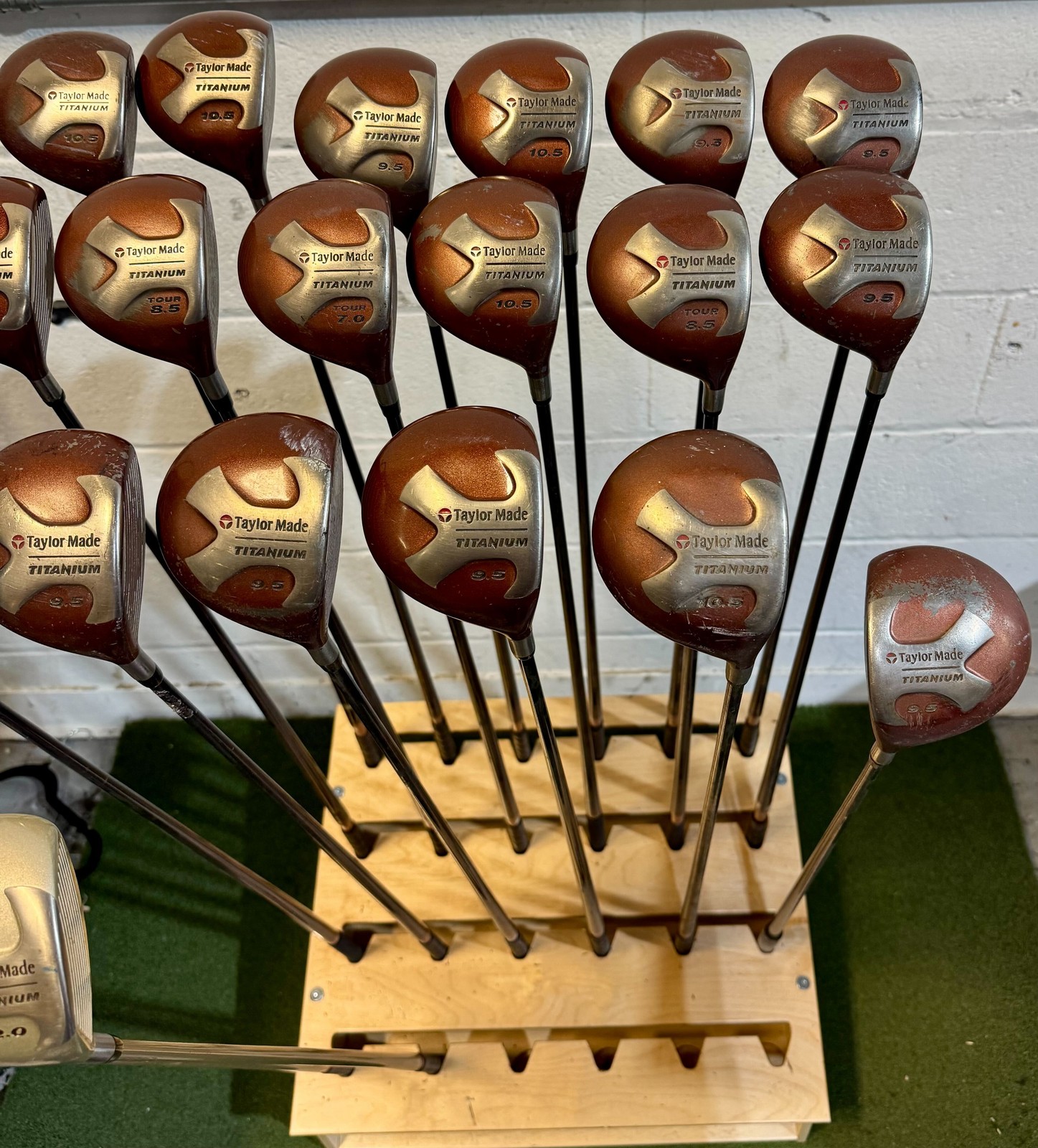 Wholesale Lot of 20 Golf Clubs - TaylorMade Drivers