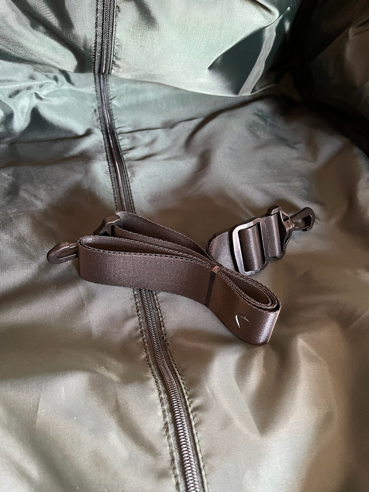 Perfect for Fall Travel - Halfday Duffel Garment Bag - UNOPENED EXECUTIVE LEVEL