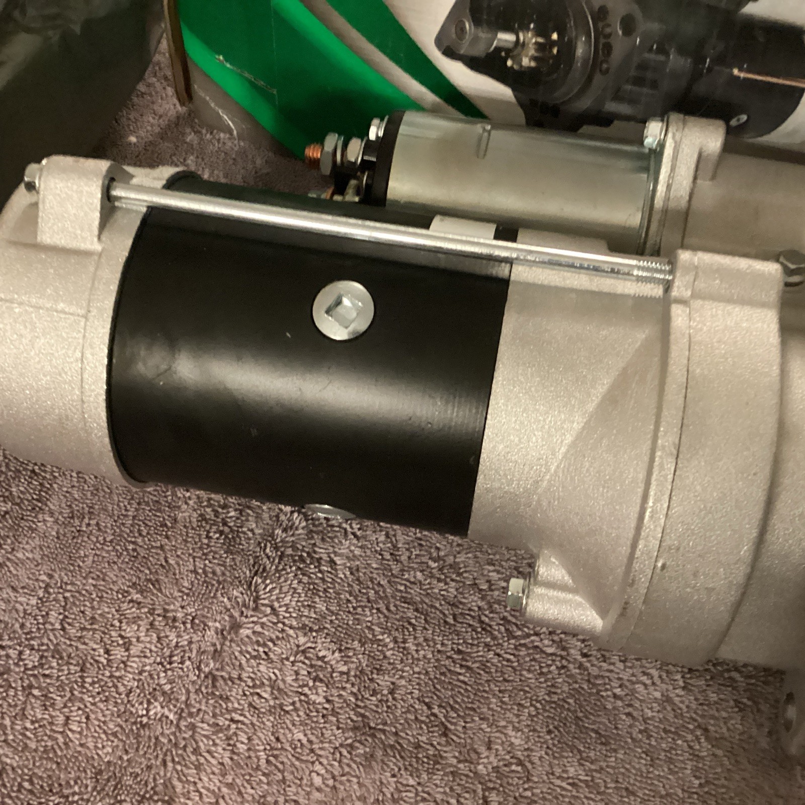 DIXIE….Starter….201-28106…12V, 10T, 2.5kW, 28MT Cummins 3.9L-5.9L….NEW😀