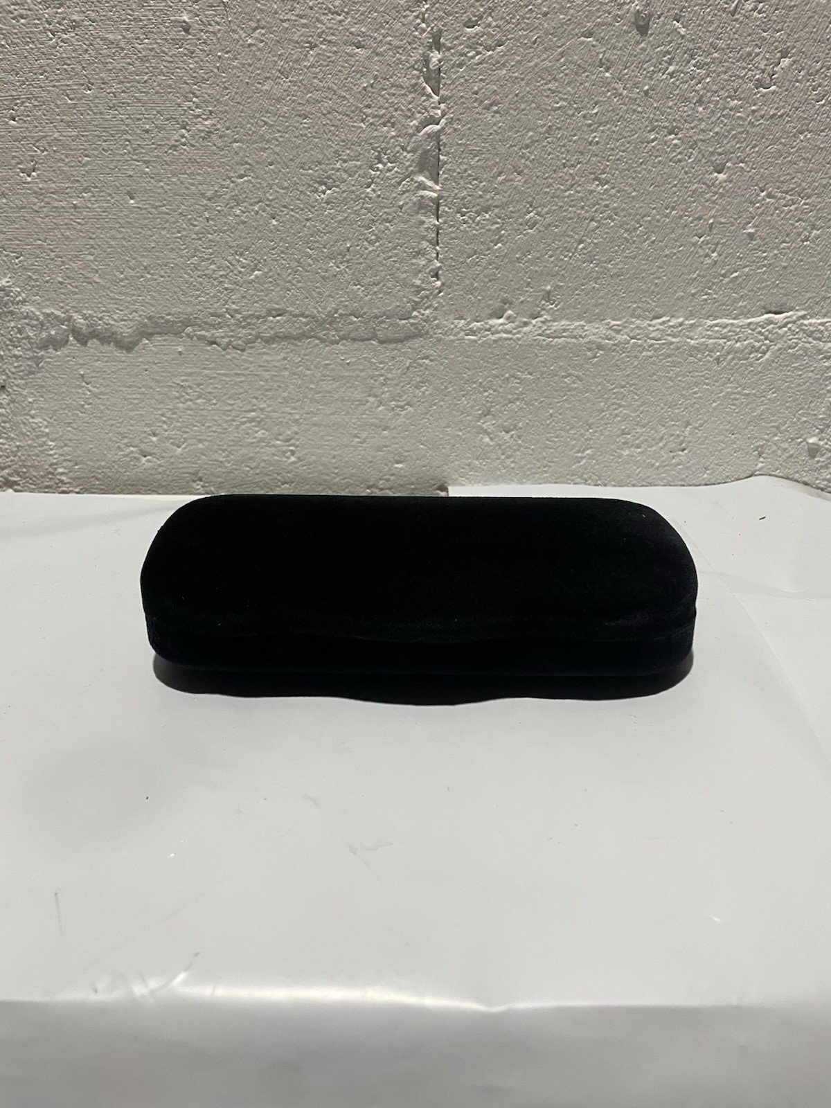 Gucci Sunglasses/Eyeglasses Case Black Outside Blue Inside
