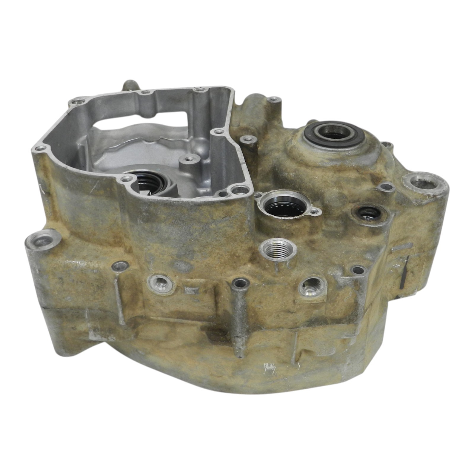 2010 SUZUKI RMZ250 CRANKCASE SET LEFT & RIGHT 11301-49810 11301-49811