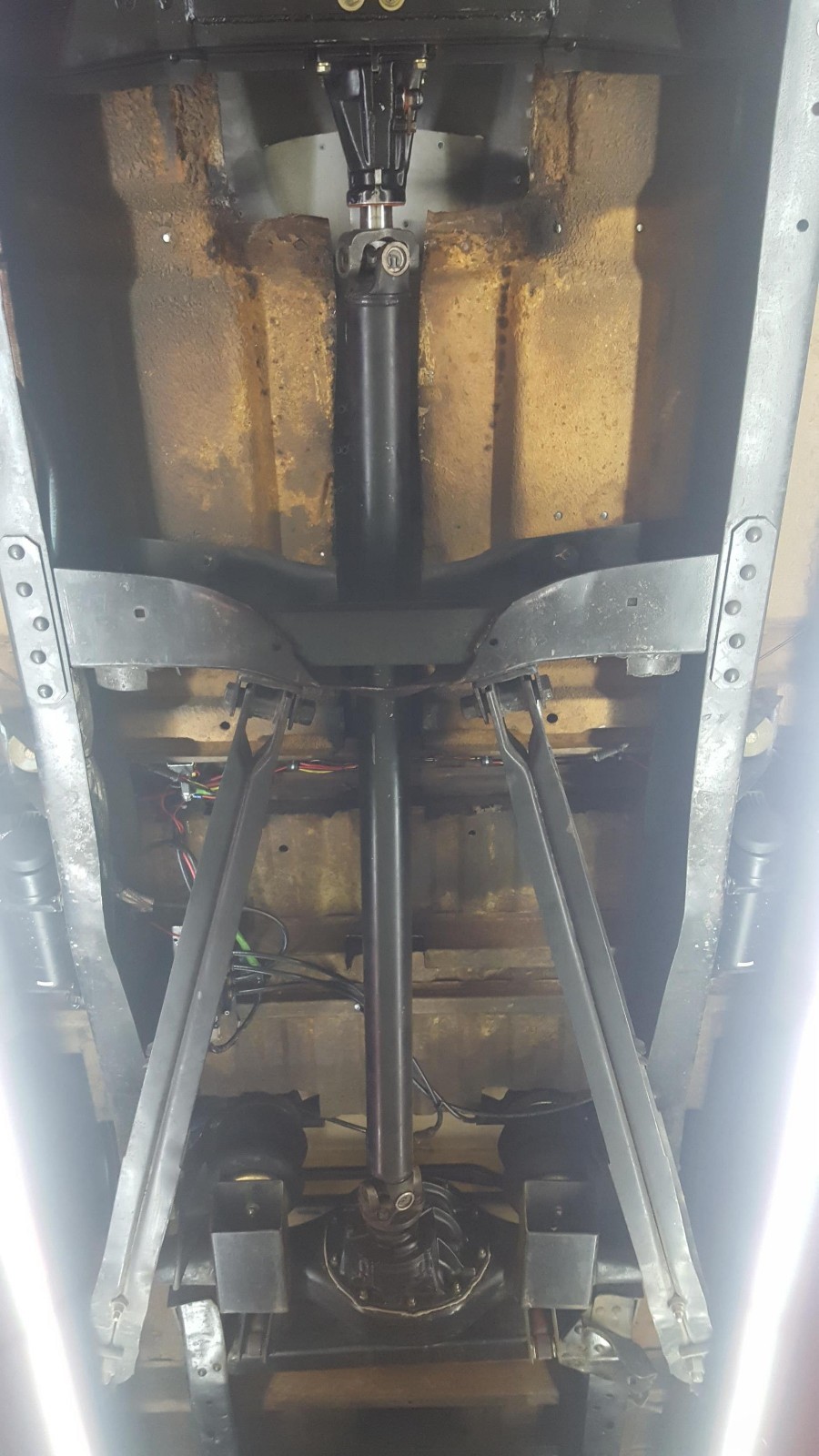 Advantage LED LIFT LIGHTS for 4 Post (BRIGHTEST KIT on the market!)1440 LED's