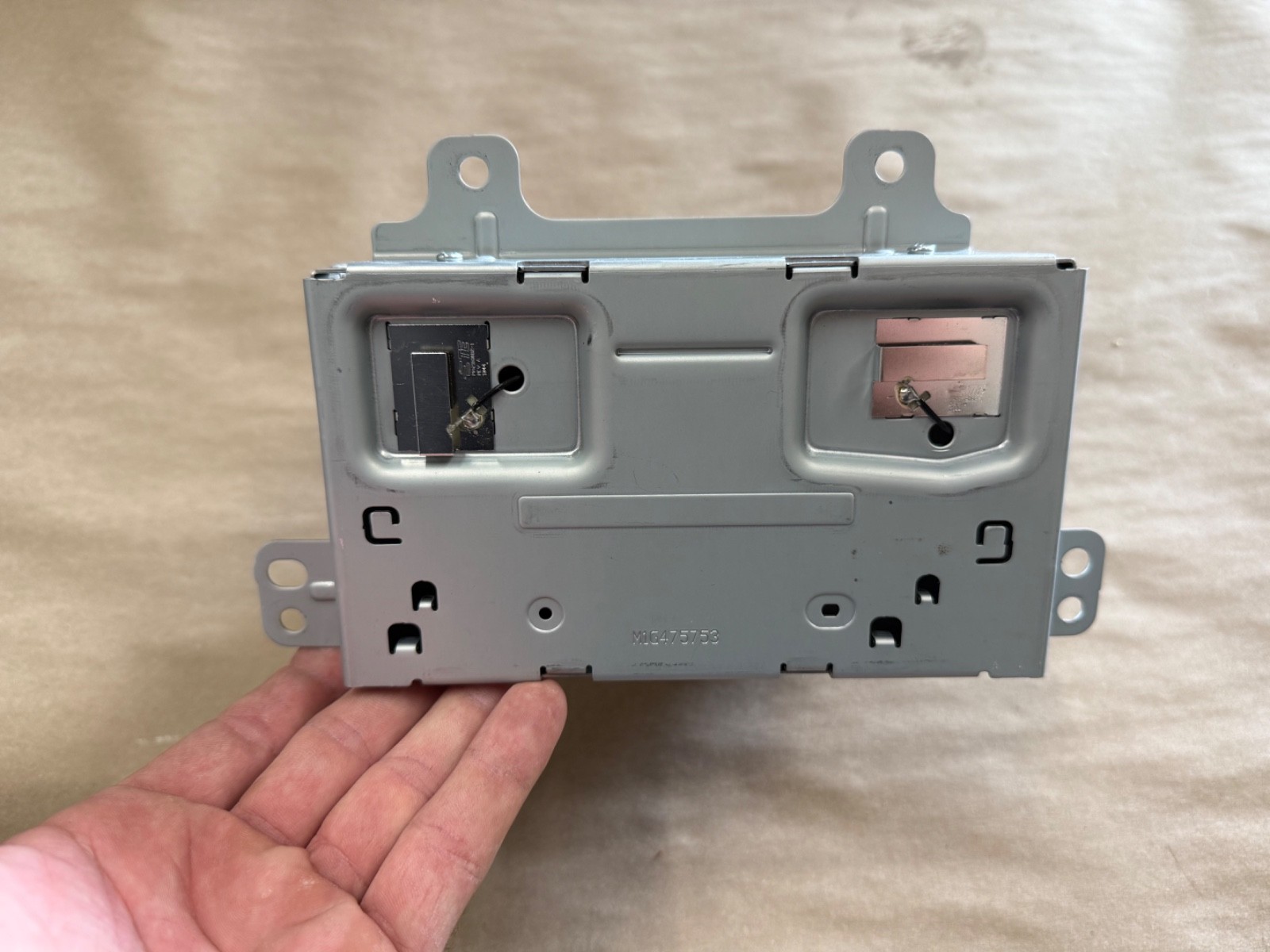 2014 Chevrolet Camaro SS MyLink Premium Radio Face Plate GM - OEM