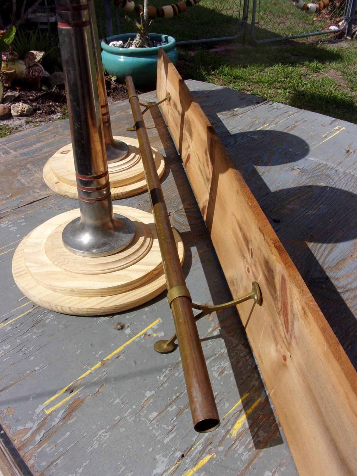 Vintage 1-1/2"OD Brass Bar Foot Rail heavy gauge 2 brass brackets 71" long