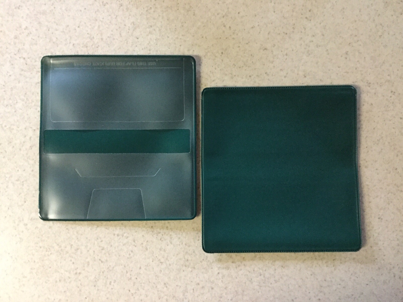 1 NEW HUNTER GREEN VINYL CHECKBOOK COVER WITH DUPLICATE FLAP