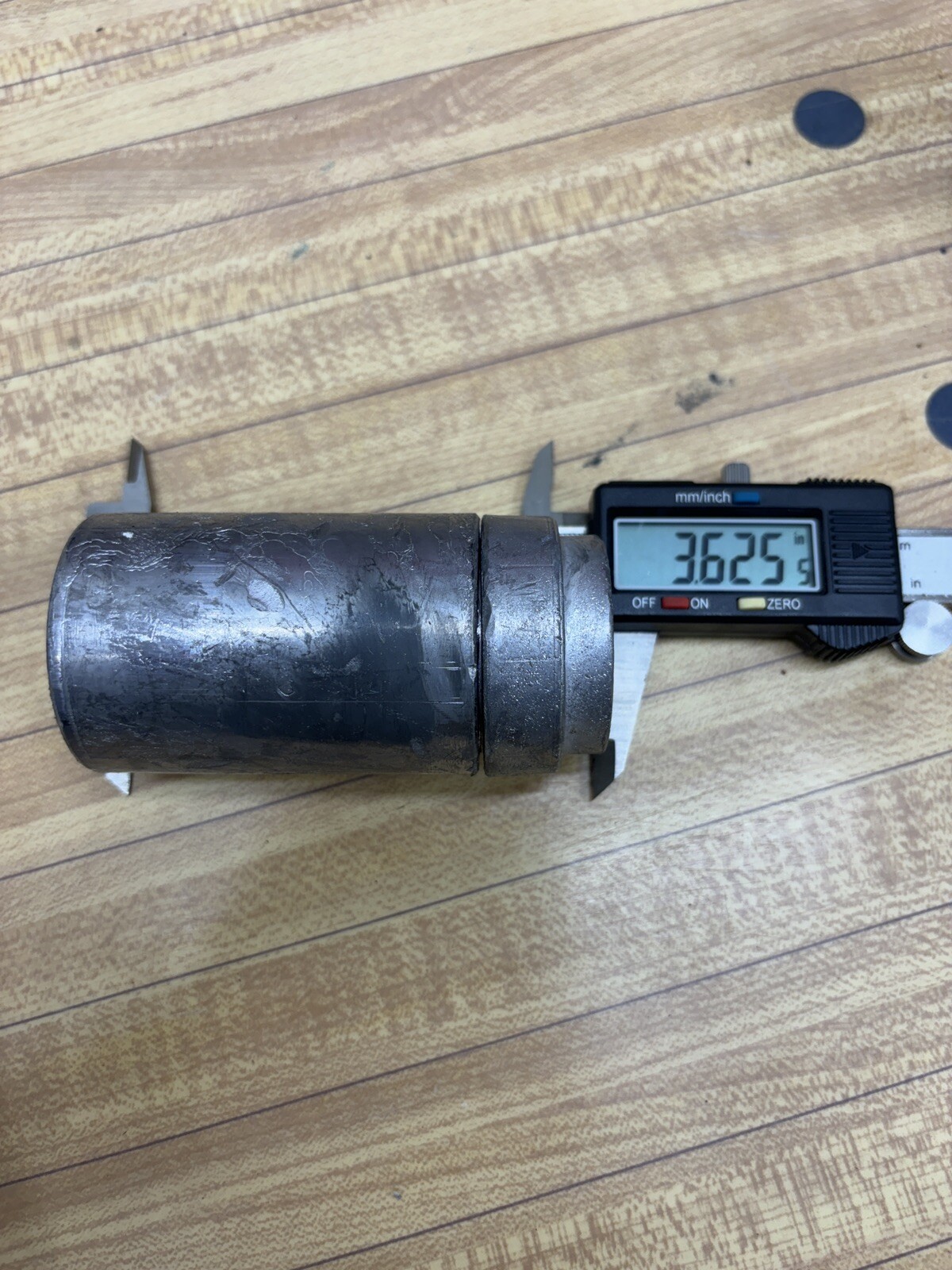 Four Medium Lead pigs, Original use Medical radioactive materials