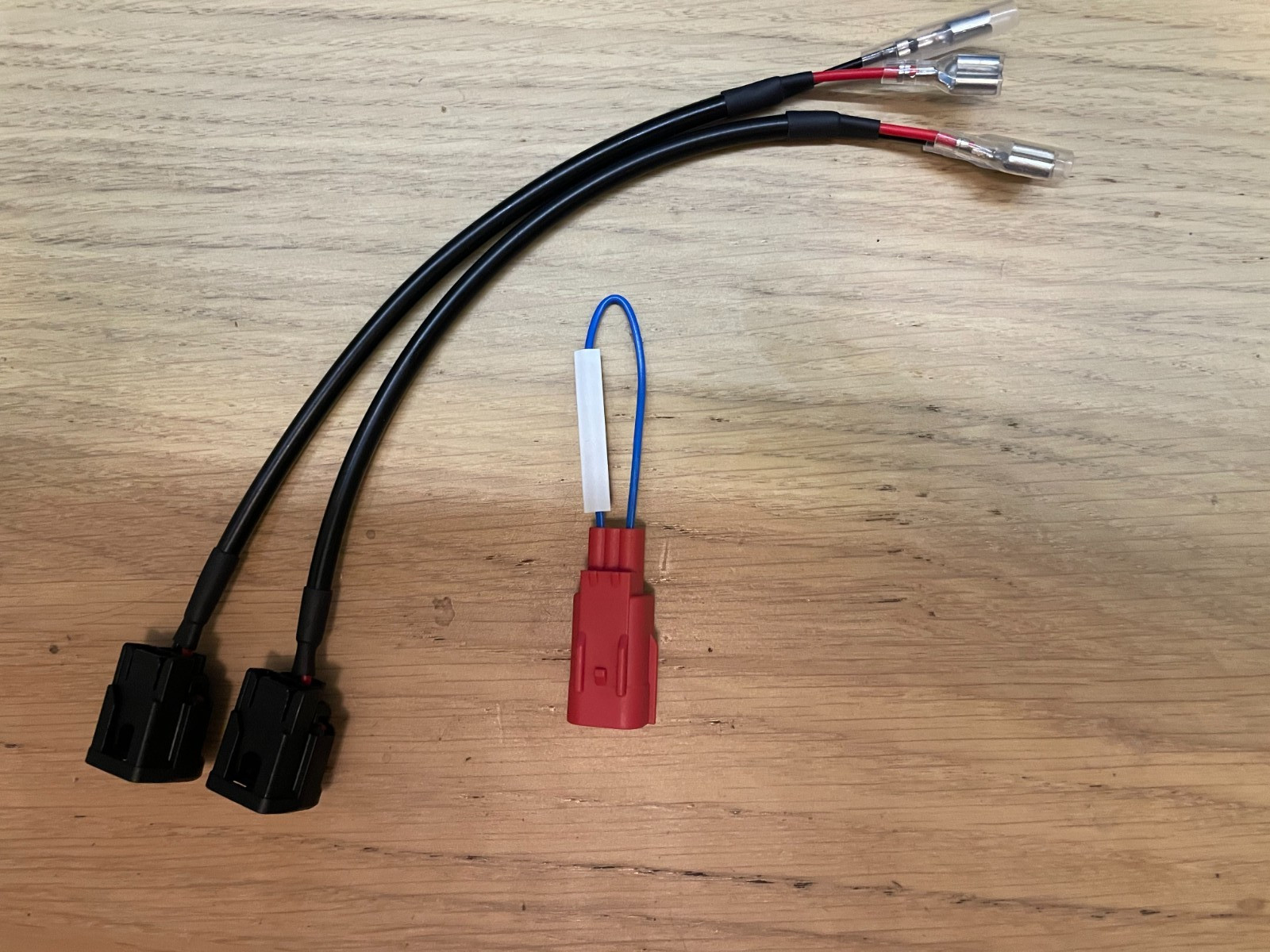 Honda NT1100 2025-ON Spot Fog light Honda factory harness to GIVI adaptors +SCS