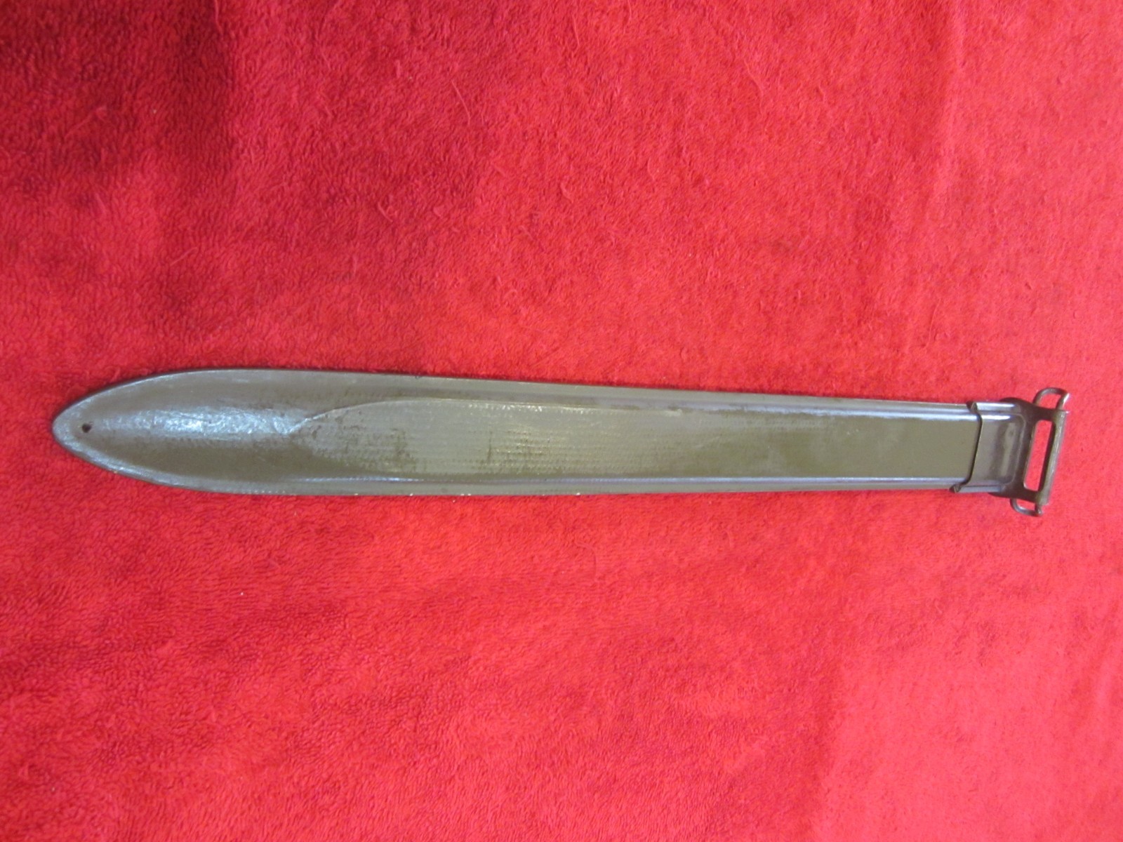 USN Model 1942 MK 1 Plastic Hard Scabbard Used with Free Shipping