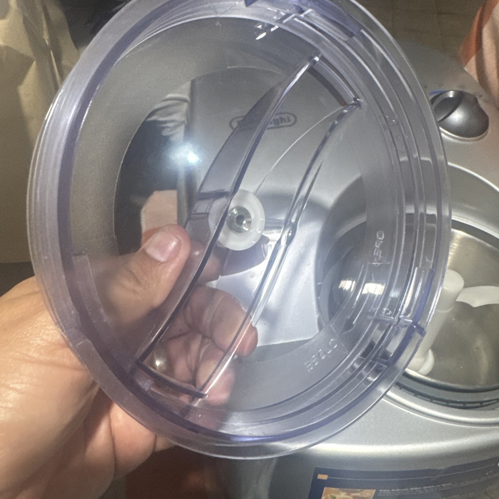 DeLonghi GM6000 Ice Cream Gelato Maker Self-Refrigerating Compressor