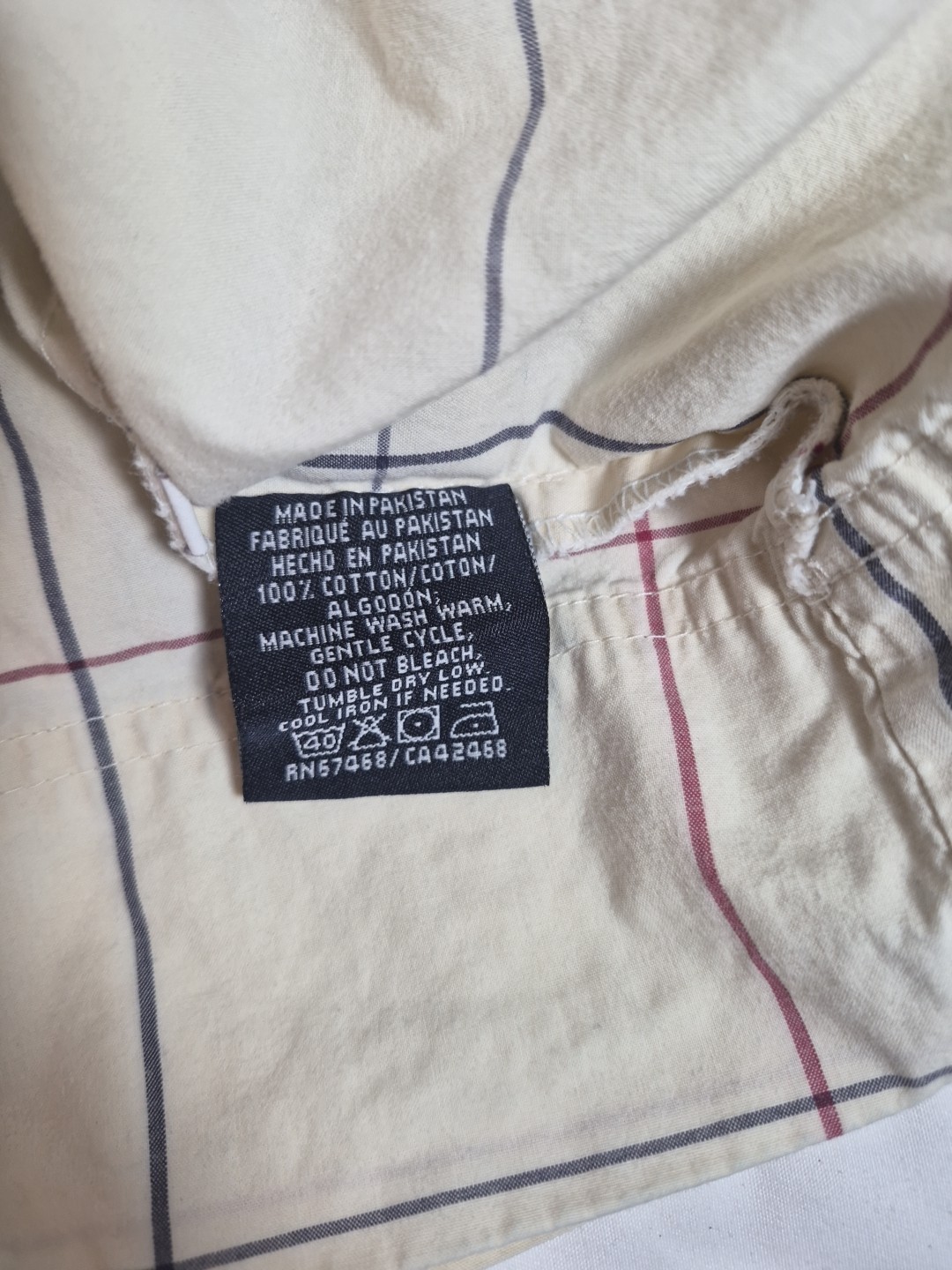 2- VTG Nautica Pillowcases 100% Cotton King & Queen #67468 Cream Grid Navy Check