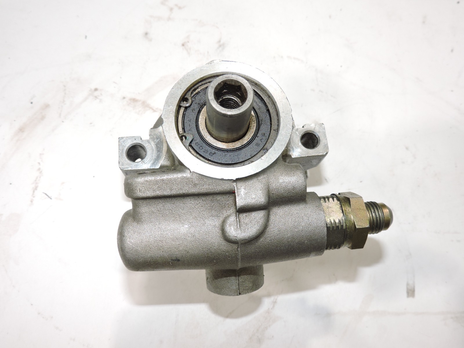 Jones aluminum power steering pump for remote tank Late Model Nascar hot rod