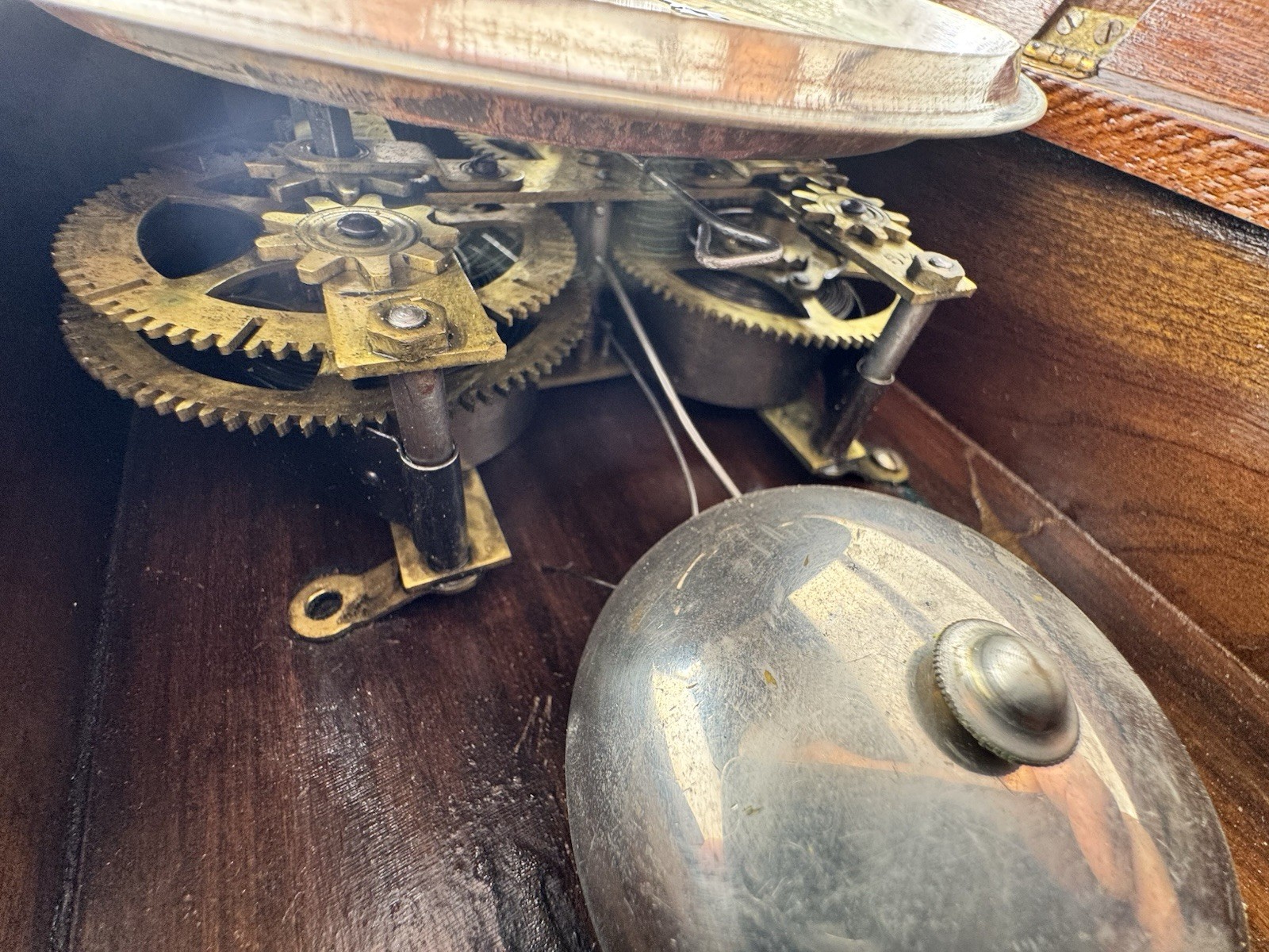 Antique 1800s WM L Gilbert Mantle Clock W/Key Tested Runs