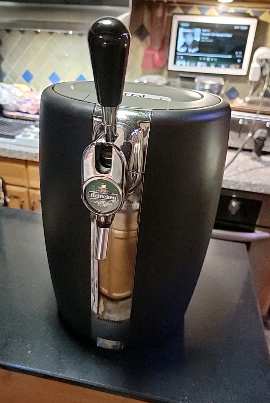 T-fal beertender VP21 keg beer dispenser tap Heineken Tested Working Fast Ship!!