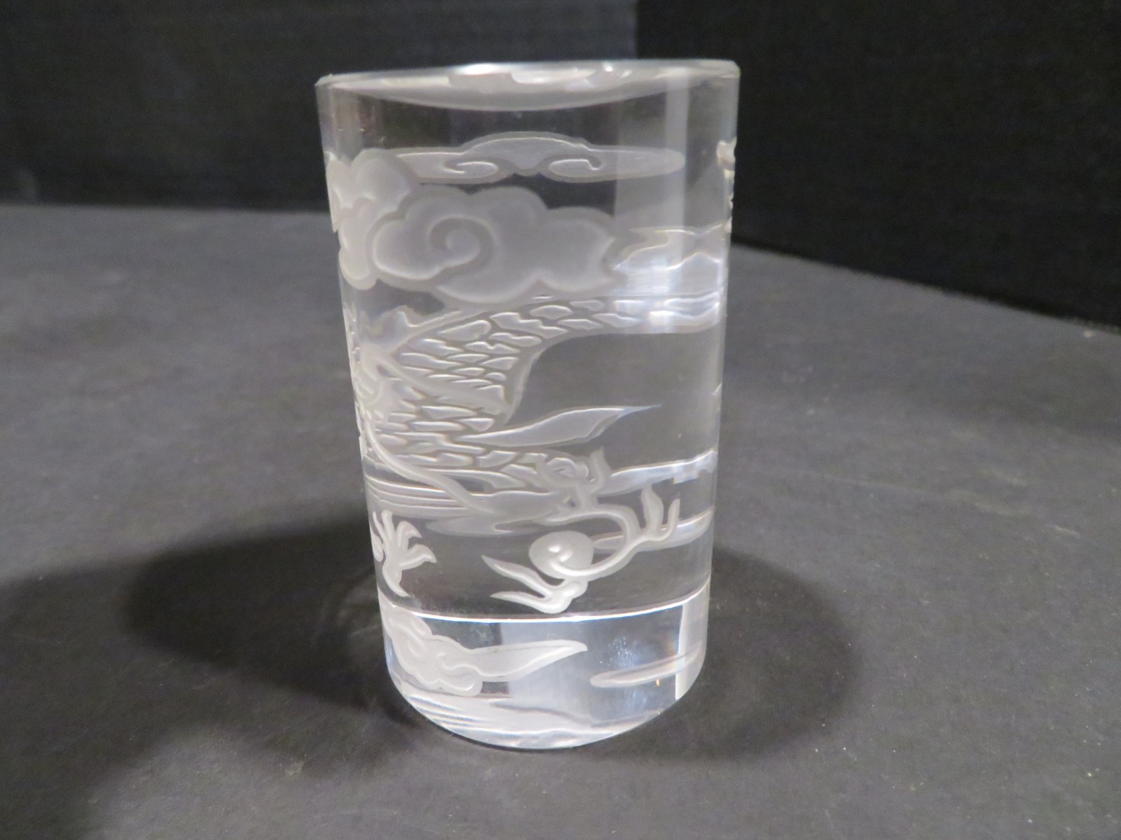 Etched Glass Dragon Roulette Win Marker - Glass Roulette Dolly Win Marker -
