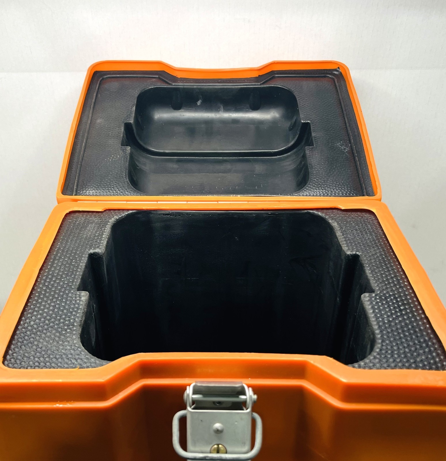 Kern Swiss K1-M Theodolite Surveying Level with Case and Metal Cover Tested