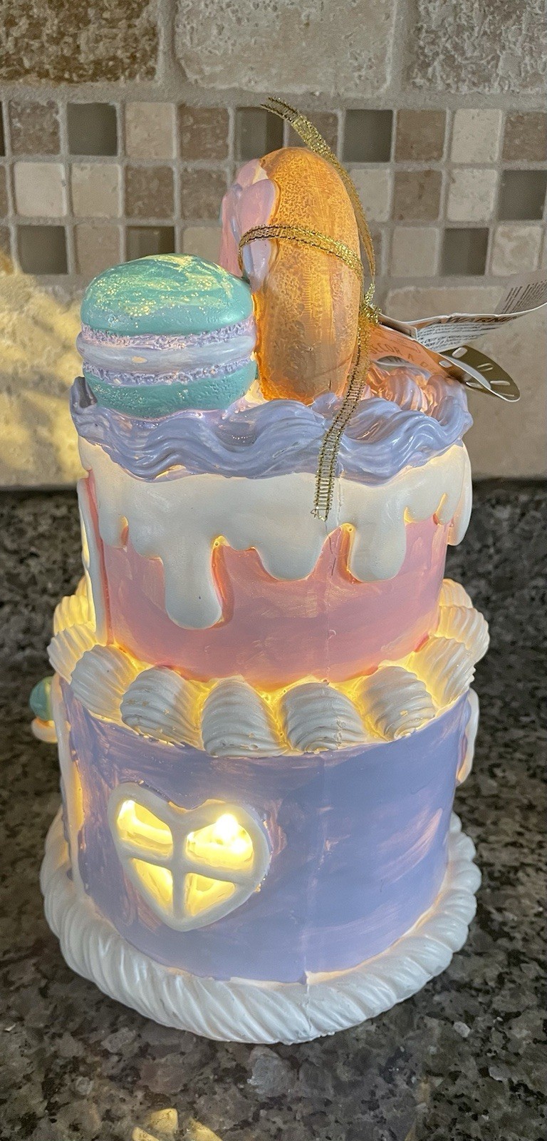 NWT Bella Lux Easter Pastel Frosted Resin Treats Donut & Macaroon Faux LED Cake