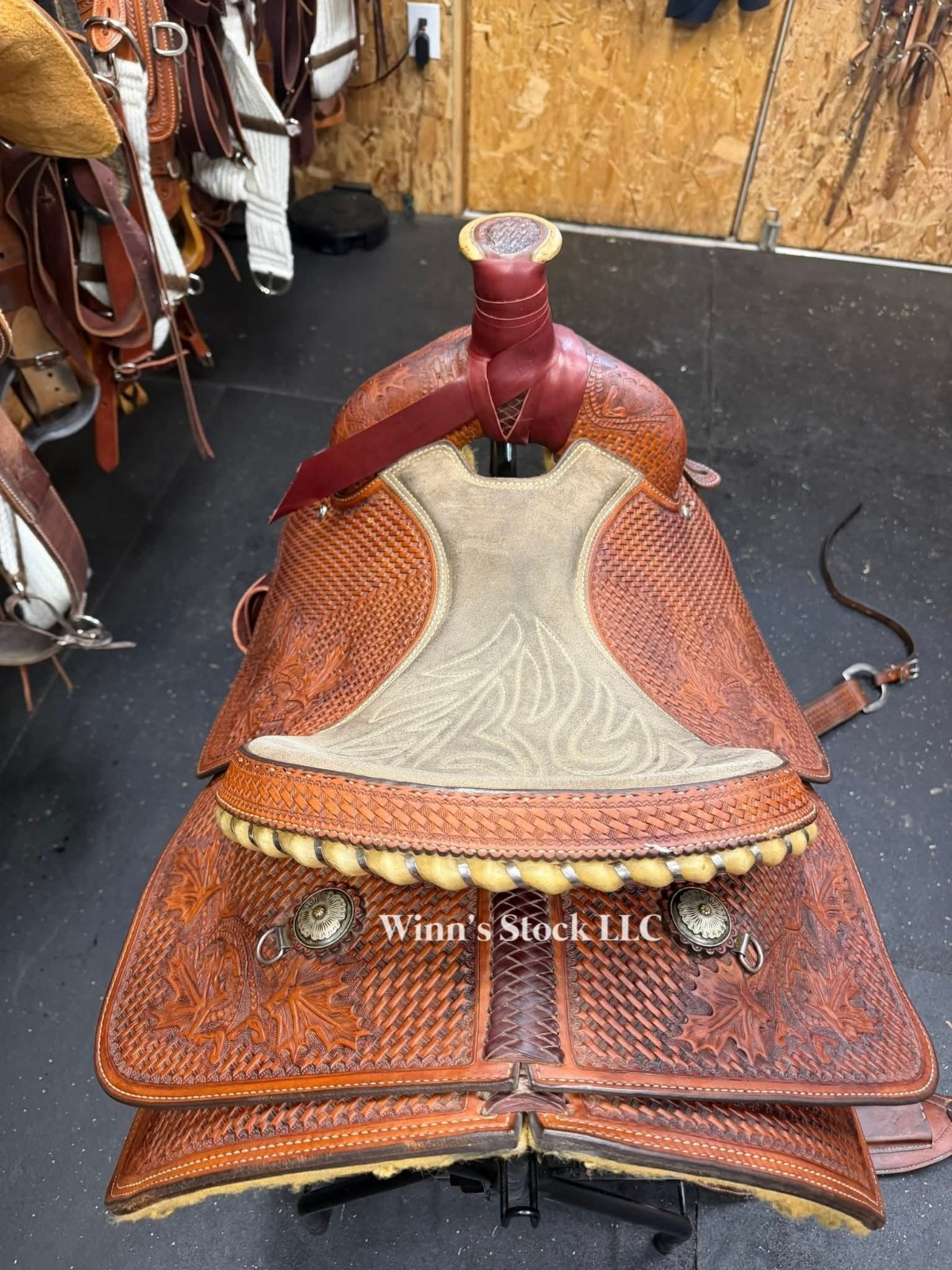 15" Crates - Roping Saddle