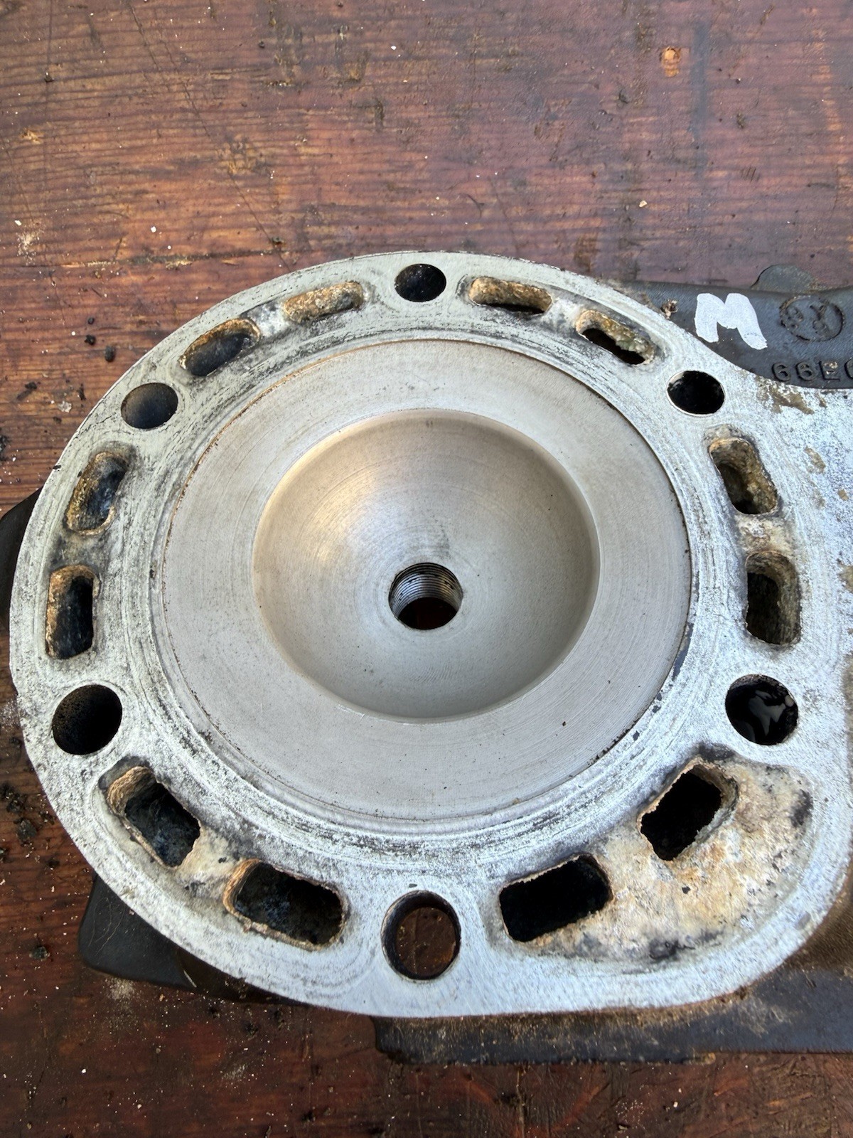 1998-2005 Yamaha GP800 GP800R XL800 XLT800 GP XL XLT 800 66E Motor Cylinder Head