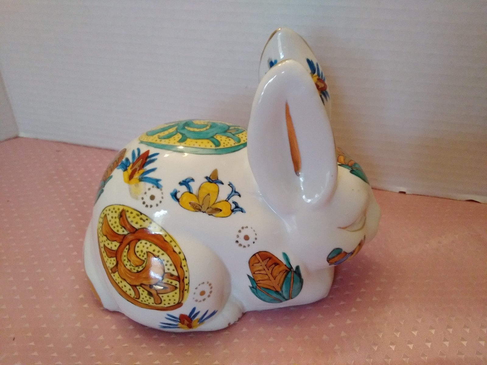 Imari Style Rabbit Japanese Hand Painted Porcelain Floral Design Gold Accents