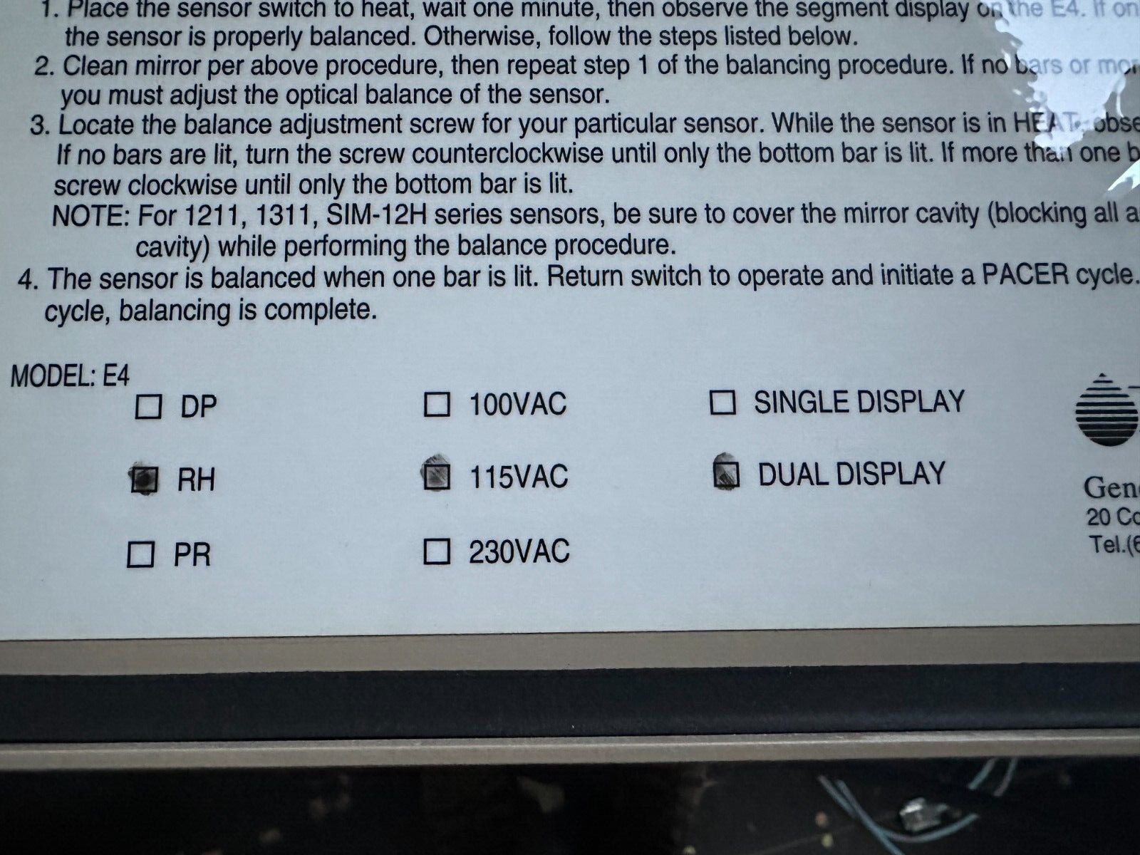 General Eastern Hygro E4-RH-2D-115V Dual Display Dew Point Monitor