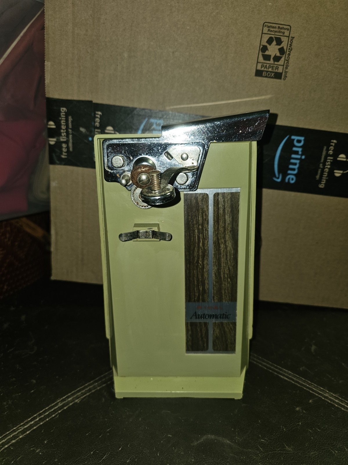 Vintage Avocado Green Electric Can Opener Mid Century Kitchen Appliance Works