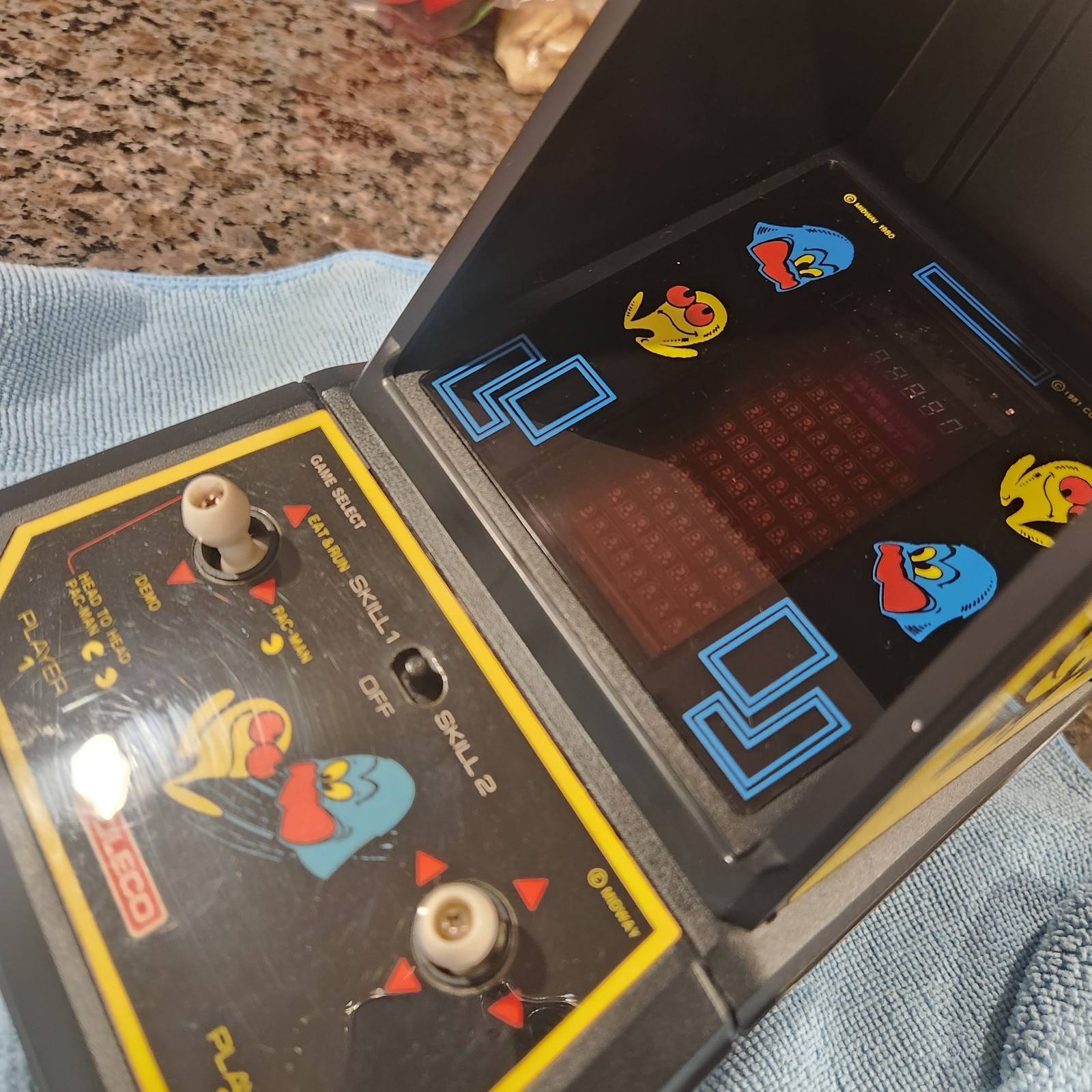 Vintage Pac-Man Mini-Arcade (Midway, Coleco) + box, manual, warranty card; Works