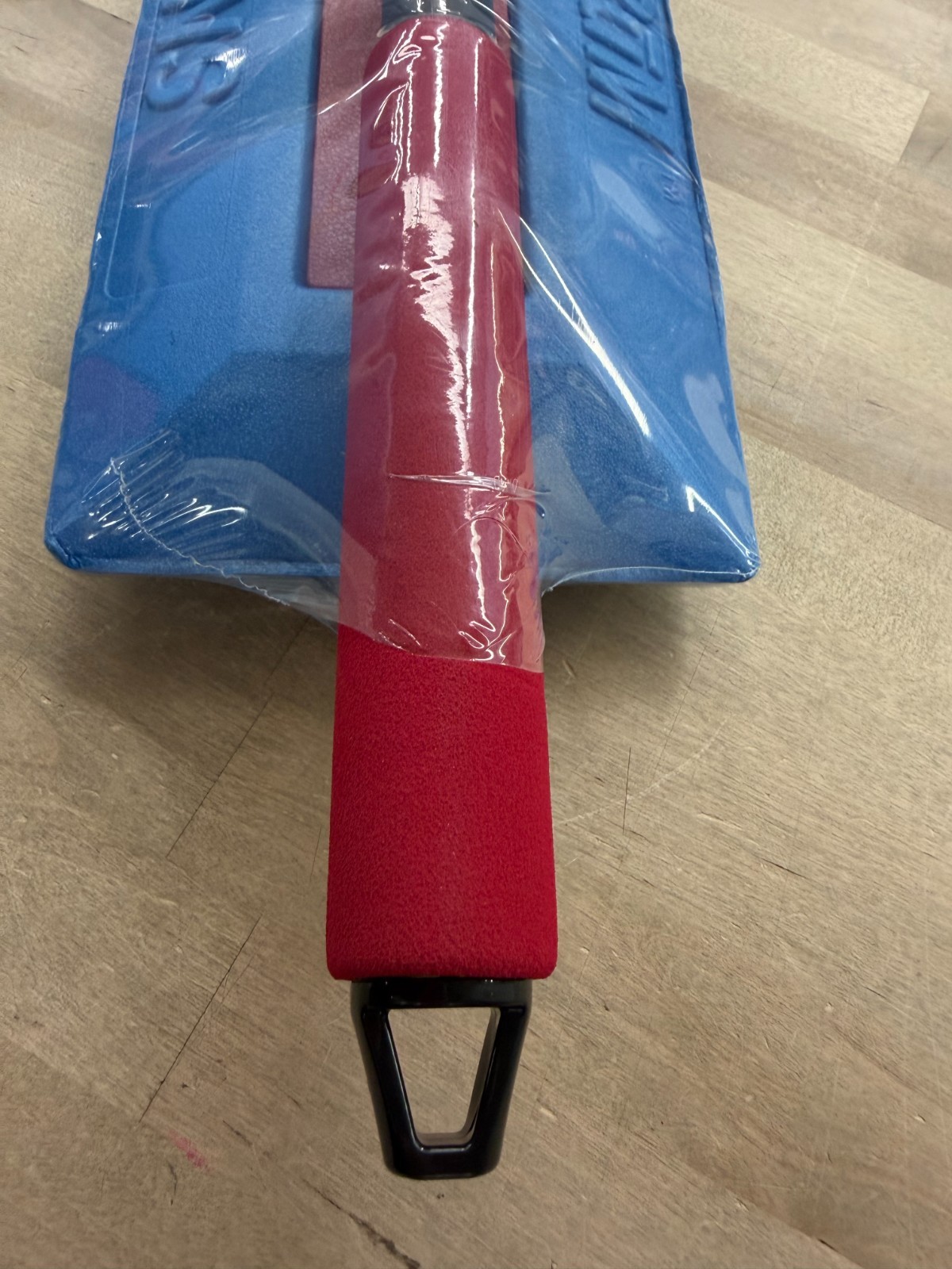 HD SNOBRUM Automobile Snow Broom Comfort grip Telescoping Handle