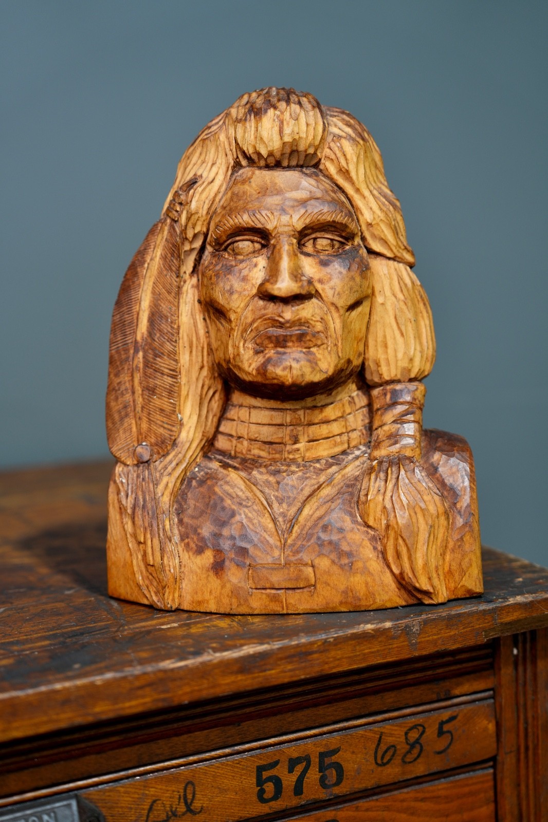 Vintage Cigar Store Indian Countertop Display Wood Bust Head Statue